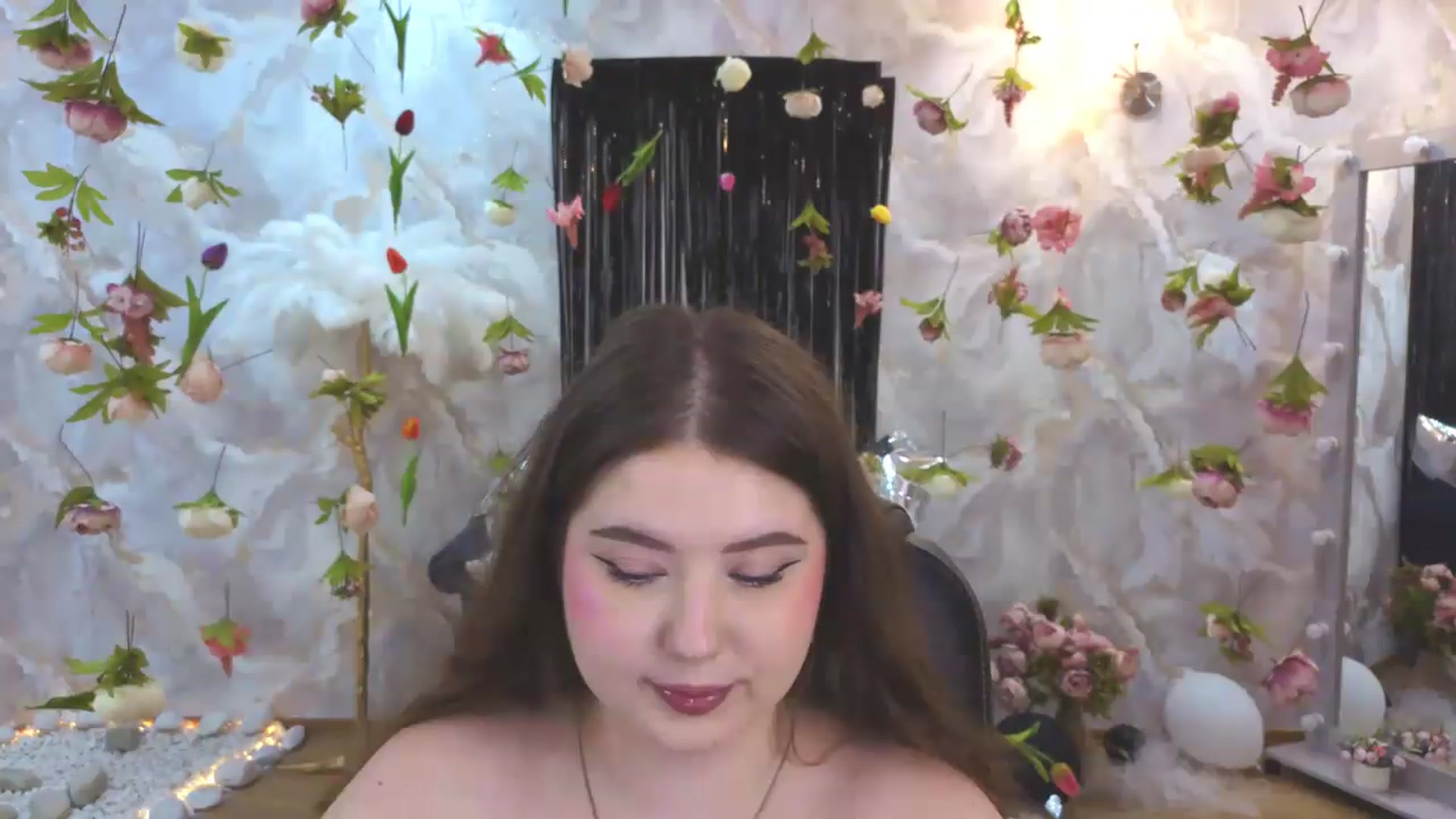 Gallery image thumbnail from EnigmaVeil's myfreecams stream on, 08/06/2026, 23:41 image 11 of 20