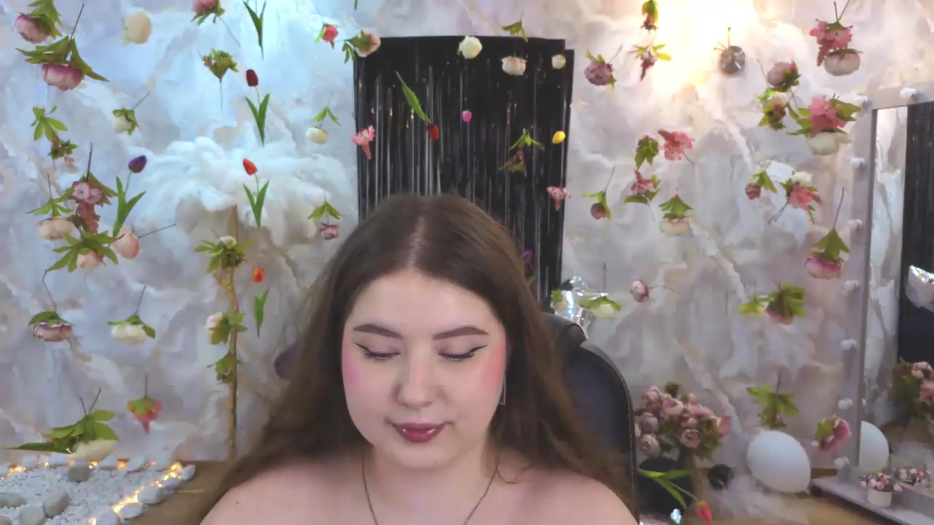 Gallery image thumbnail from EnigmaVeil's myfreecams stream on, 08/06/2026, 23:41 image 10 of 20