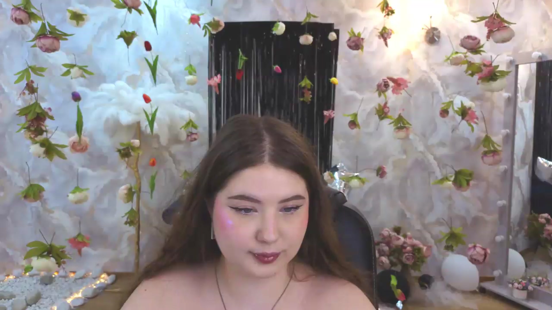 Gallery image thumbnail from EnigmaVeil's myfreecams stream on, 08/06/2026, 23:41 image 8 of 20