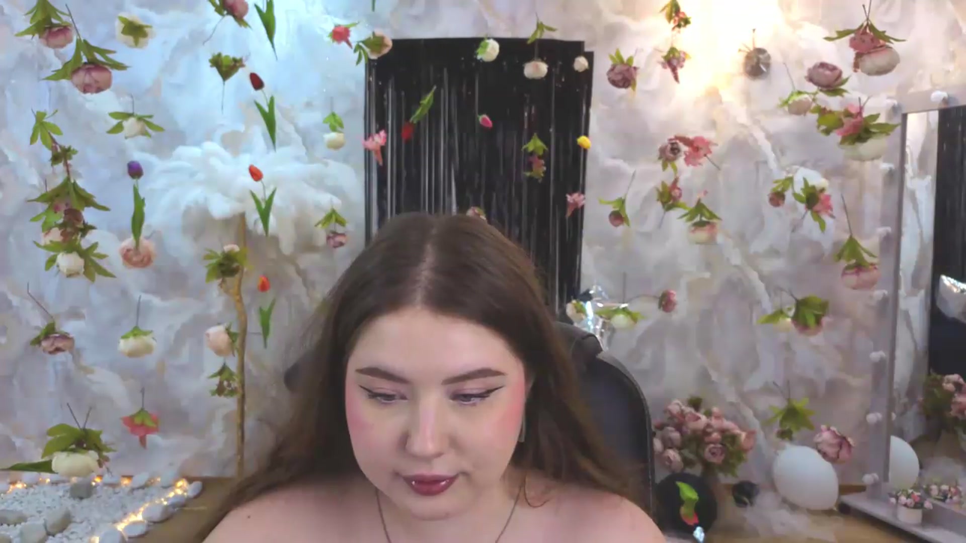 Gallery image thumbnail from EnigmaVeil's myfreecams stream on, 08/06/2026, 23:41 image 3 of 20