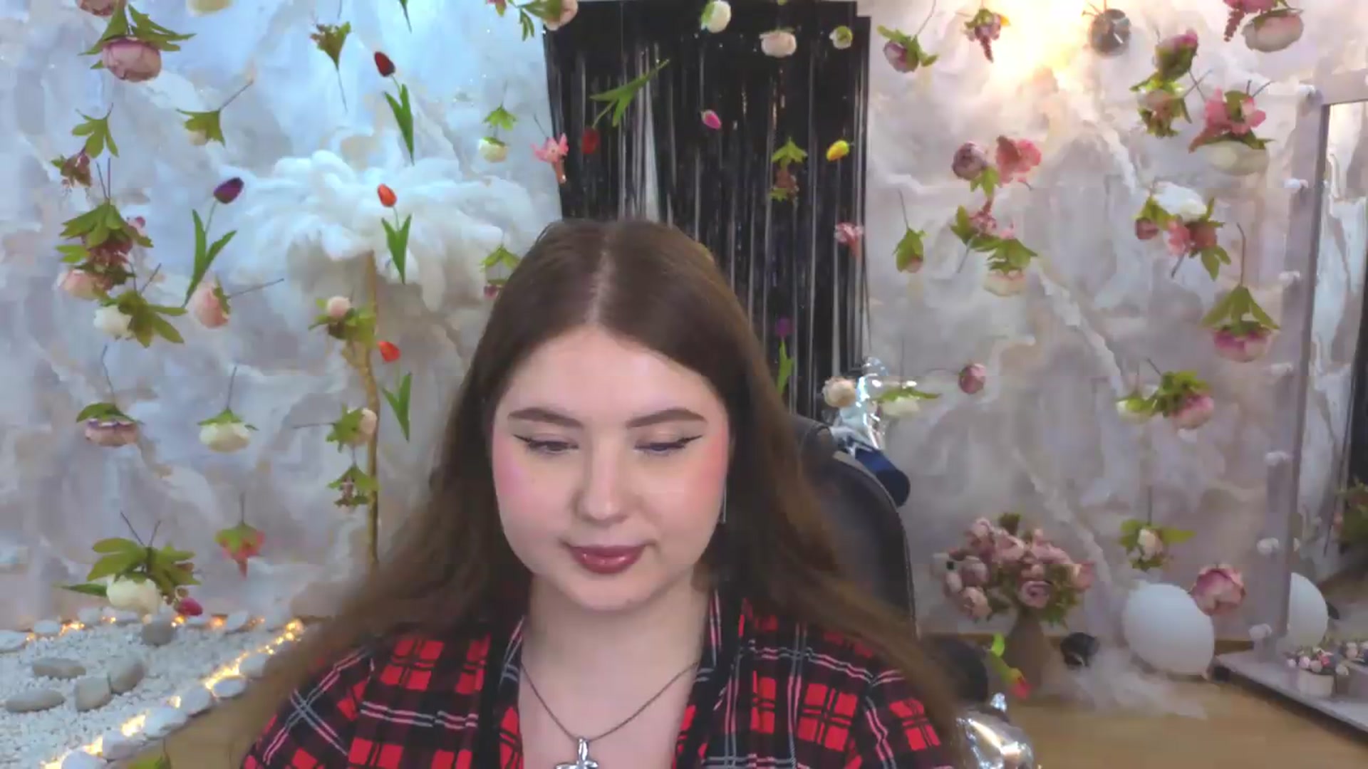 Gallery image thumbnail from EnigmaVeil's myfreecams stream on, 08/07/2026, 02:57 image 15 of 20