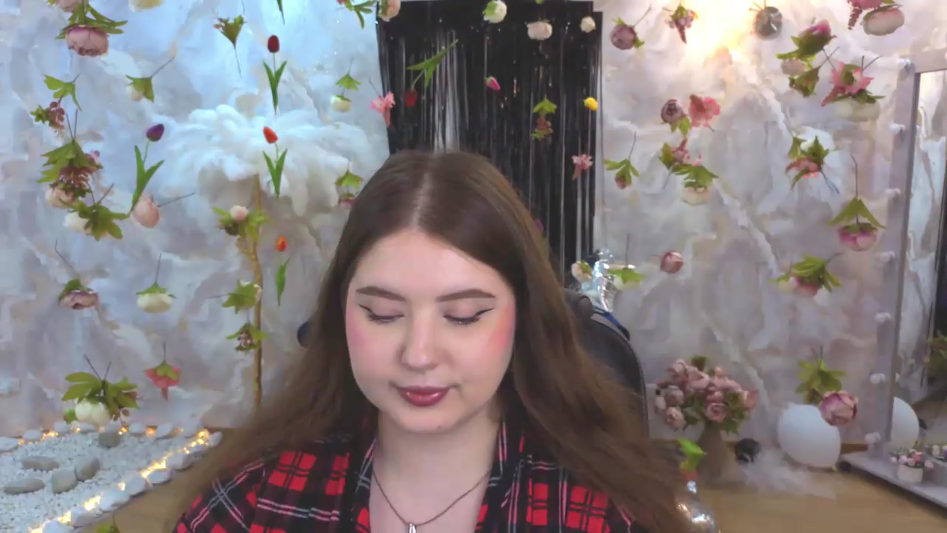 Gallery image thumbnail from EnigmaVeil's myfreecams stream on, 08/07/2026, 02:57 image 17 of 20