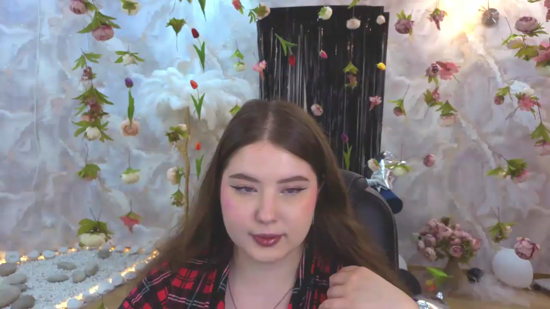 Gallery image thumbnail from EnigmaVeil's myfreecams stream on, 08/07/2026, 02:57 image 5 of 20