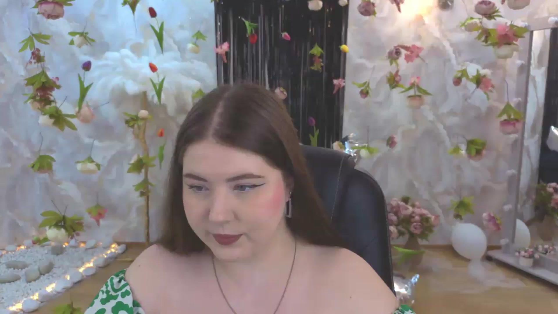 Gallery image thumbnail from EnigmaVeil's myfreecams stream on, 08/07/2026, 19:03 image 7 of 20