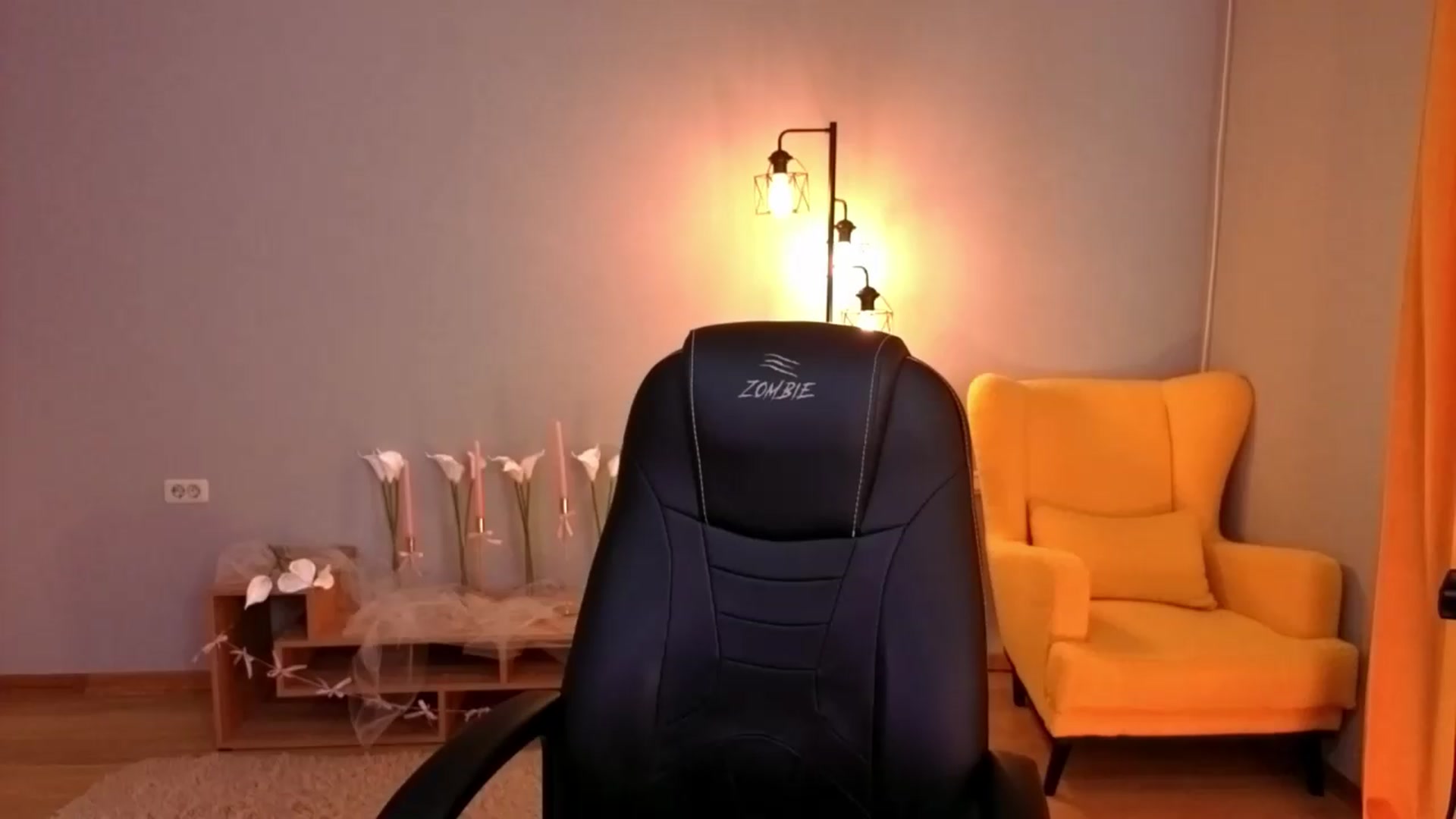 Gallery image thumbnail from EnigmaVeil's myfreecams stream on, 08/09/2026, 04:36 image 16 of 20