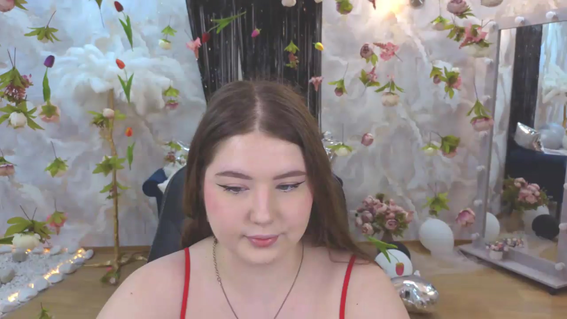 Gallery image thumbnail from EnigmaVeil's myfreecams stream on, 08/09/2026, 18:50 image 4 of 20