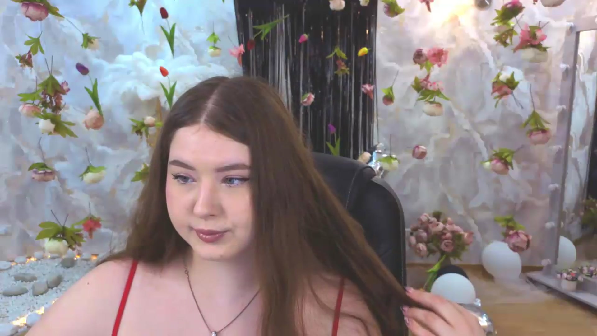 Gallery image thumbnail from EnigmaVeil's myfreecams stream on, 08/09/2026, 19:48 image 6 of 20