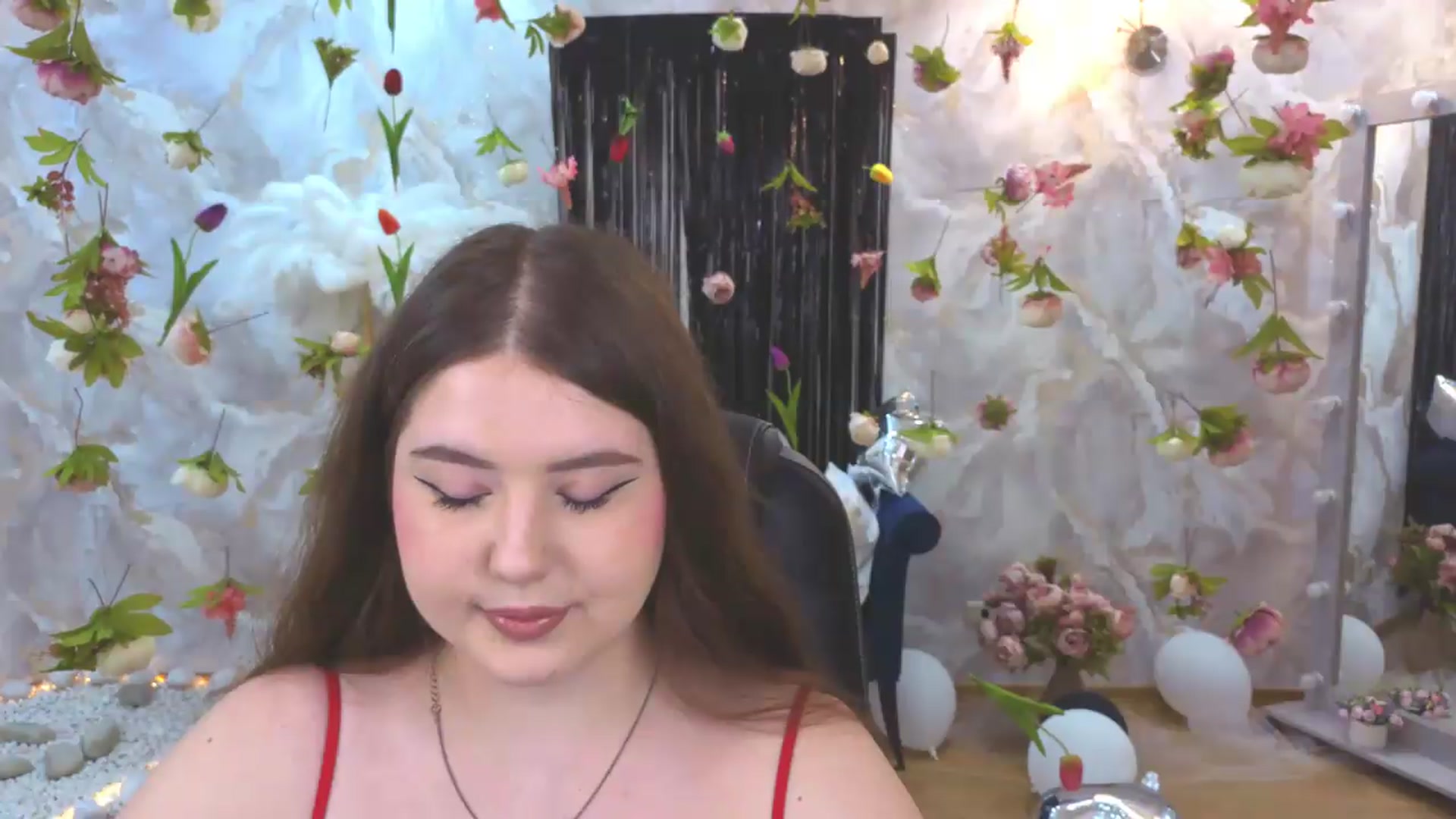 Gallery image thumbnail from EnigmaVeil's myfreecams stream on, 08/09/2026, 19:48 image 17 of 20