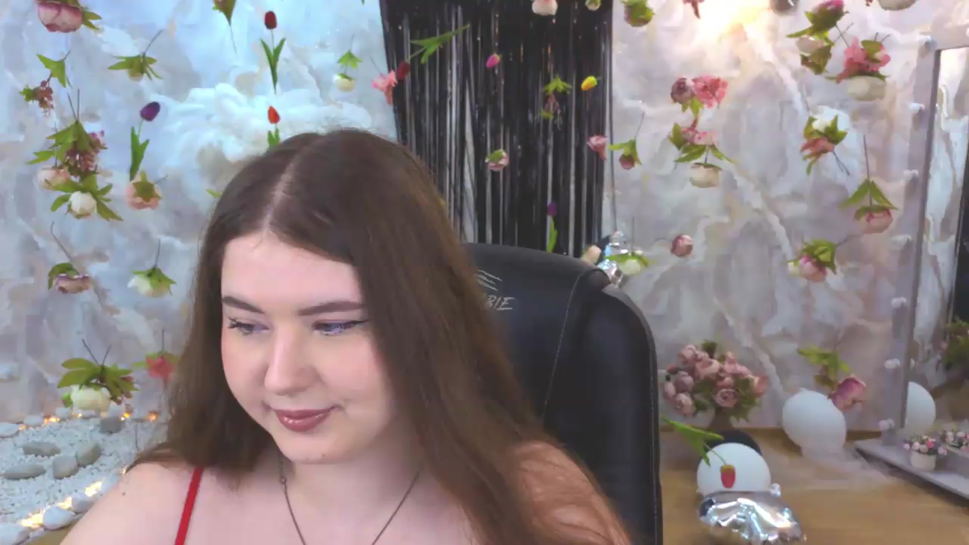 Gallery image thumbnail from EnigmaVeil's myfreecams stream on, 08/09/2026, 19:48 image 8 of 20