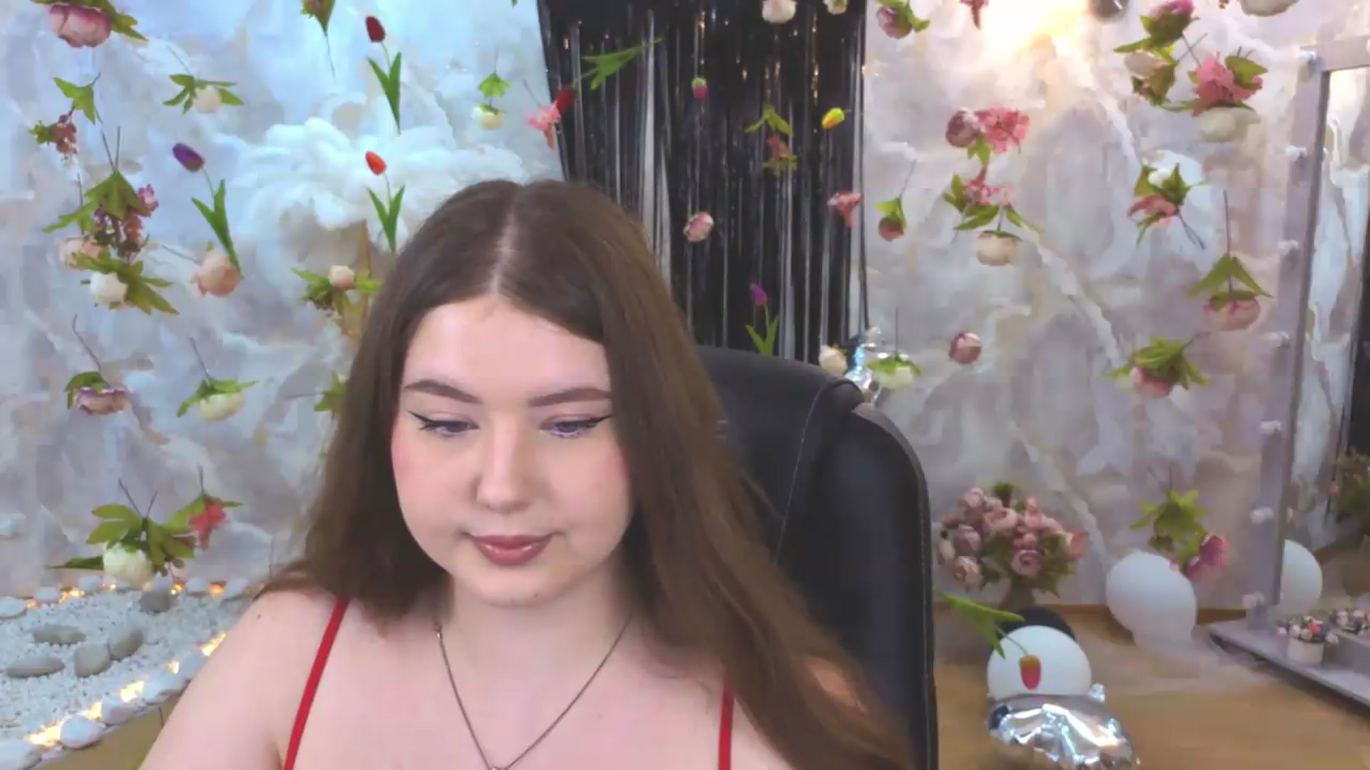 Gallery image thumbnail from EnigmaVeil's myfreecams stream on, 08/09/2026, 19:48 image 10 of 20