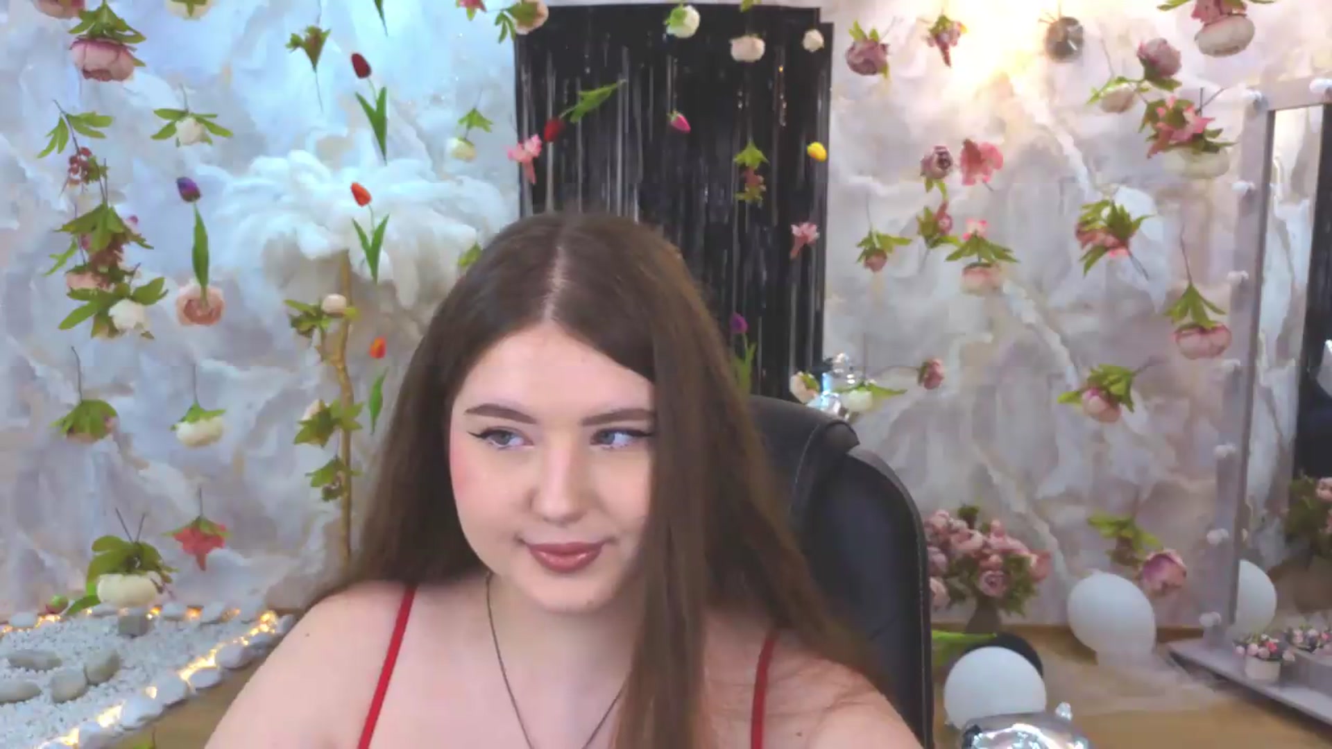 Gallery image thumbnail from EnigmaVeil's myfreecams stream on, 08/09/2026, 21:09 image 3 of 20