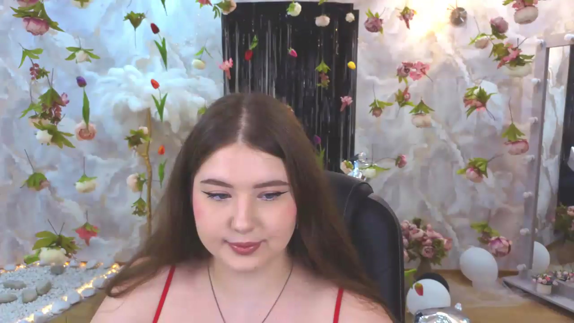 Gallery image thumbnail from EnigmaVeil's myfreecams stream on, 08/09/2026, 21:09 image 11 of 20