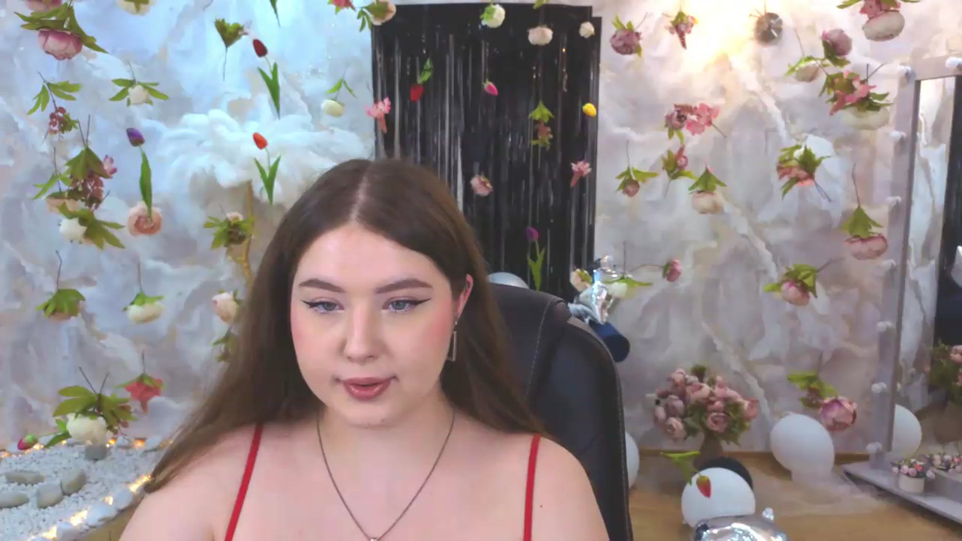 Gallery image thumbnail from EnigmaVeil's myfreecams stream on, 08/09/2026, 21:09 image 8 of 20