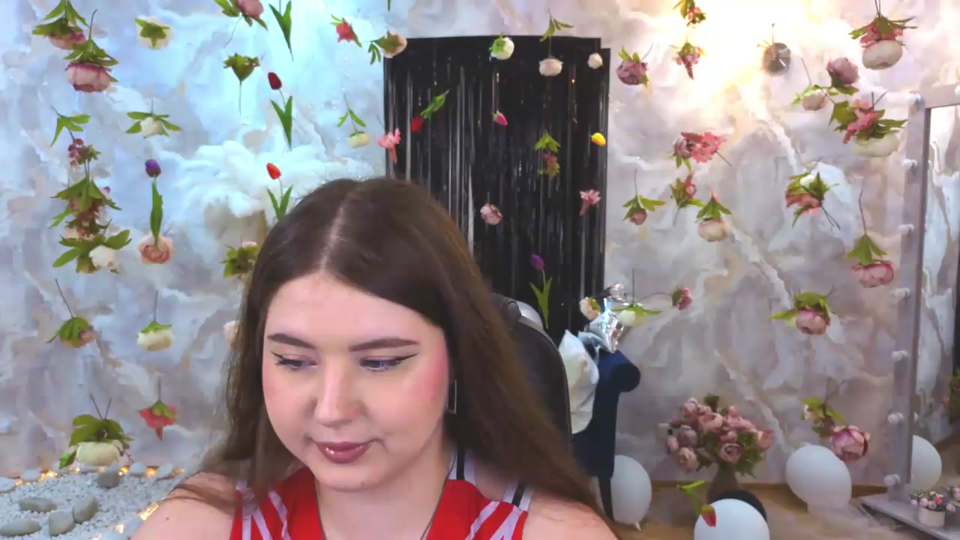 Gallery image thumbnail from EnigmaVeil's myfreecams stream on, 08/09/2026, 22:13 image 12 of 20