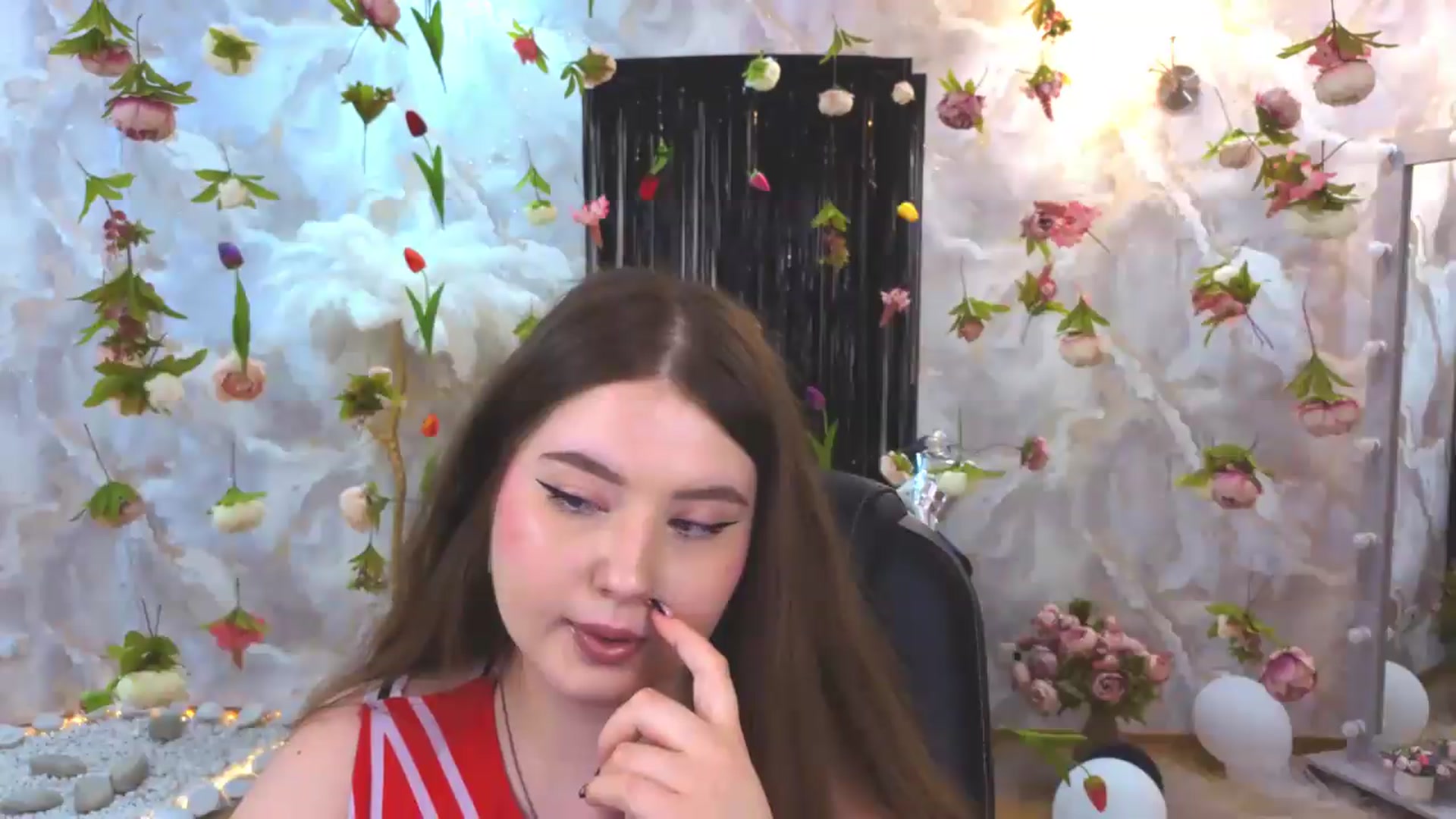 Gallery image thumbnail from EnigmaVeil's myfreecams stream on, 08/09/2026, 22:13 image 19 of 20