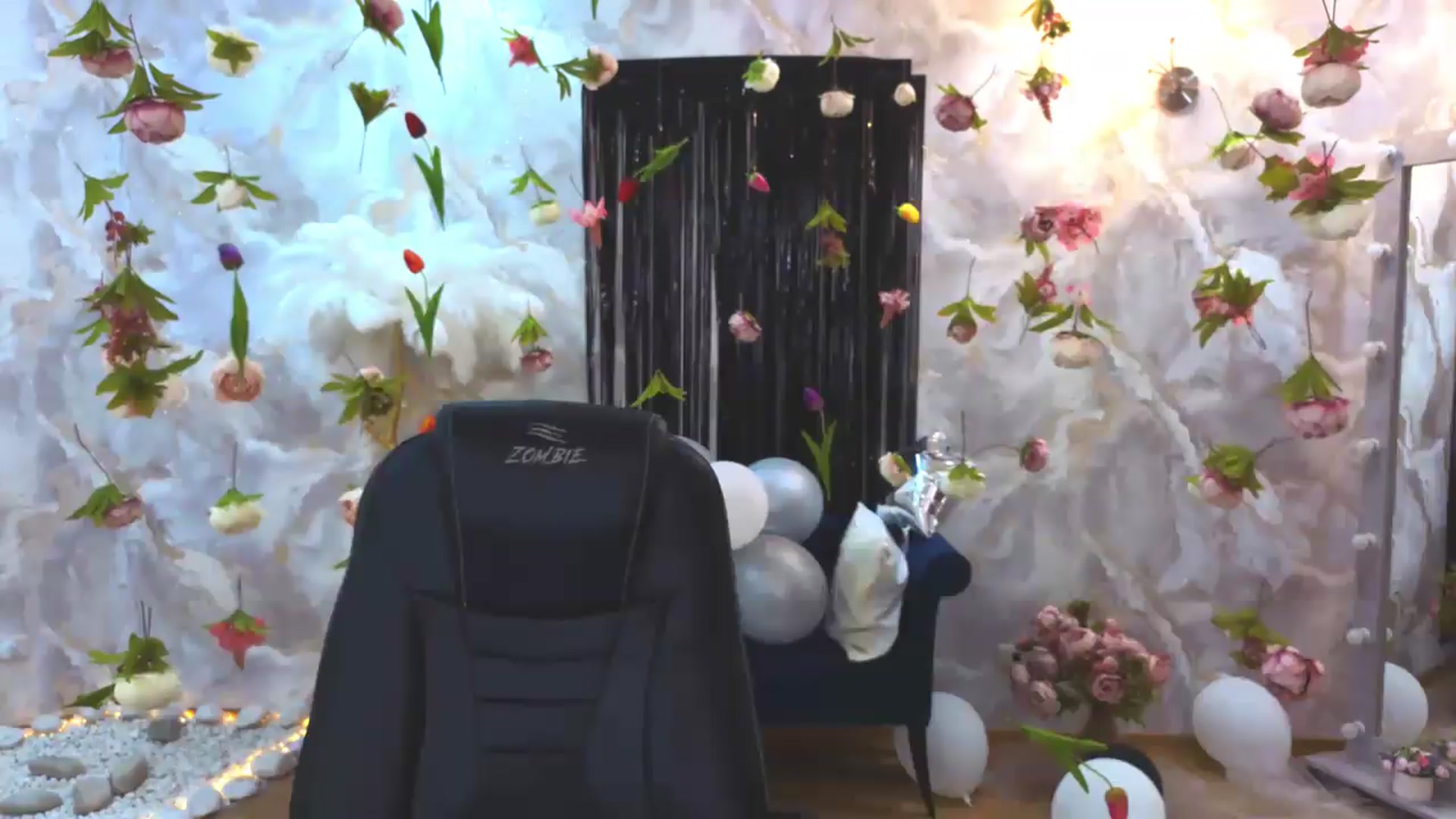 Gallery image thumbnail from EnigmaVeil's myfreecams stream on, 08/09/2026, 22:13 image 2 of 20