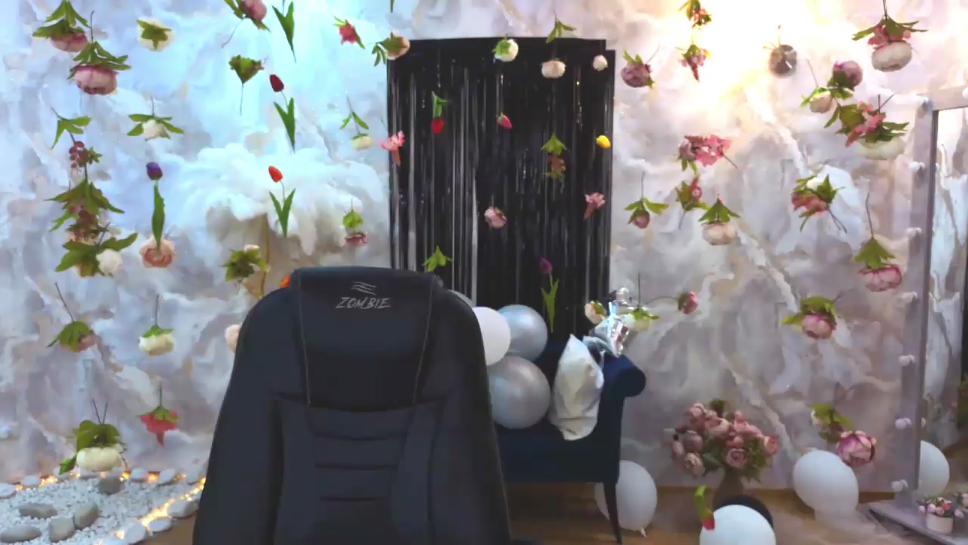 Gallery image thumbnail from EnigmaVeil's myfreecams stream on, 08/09/2026, 22:13 image 7 of 20