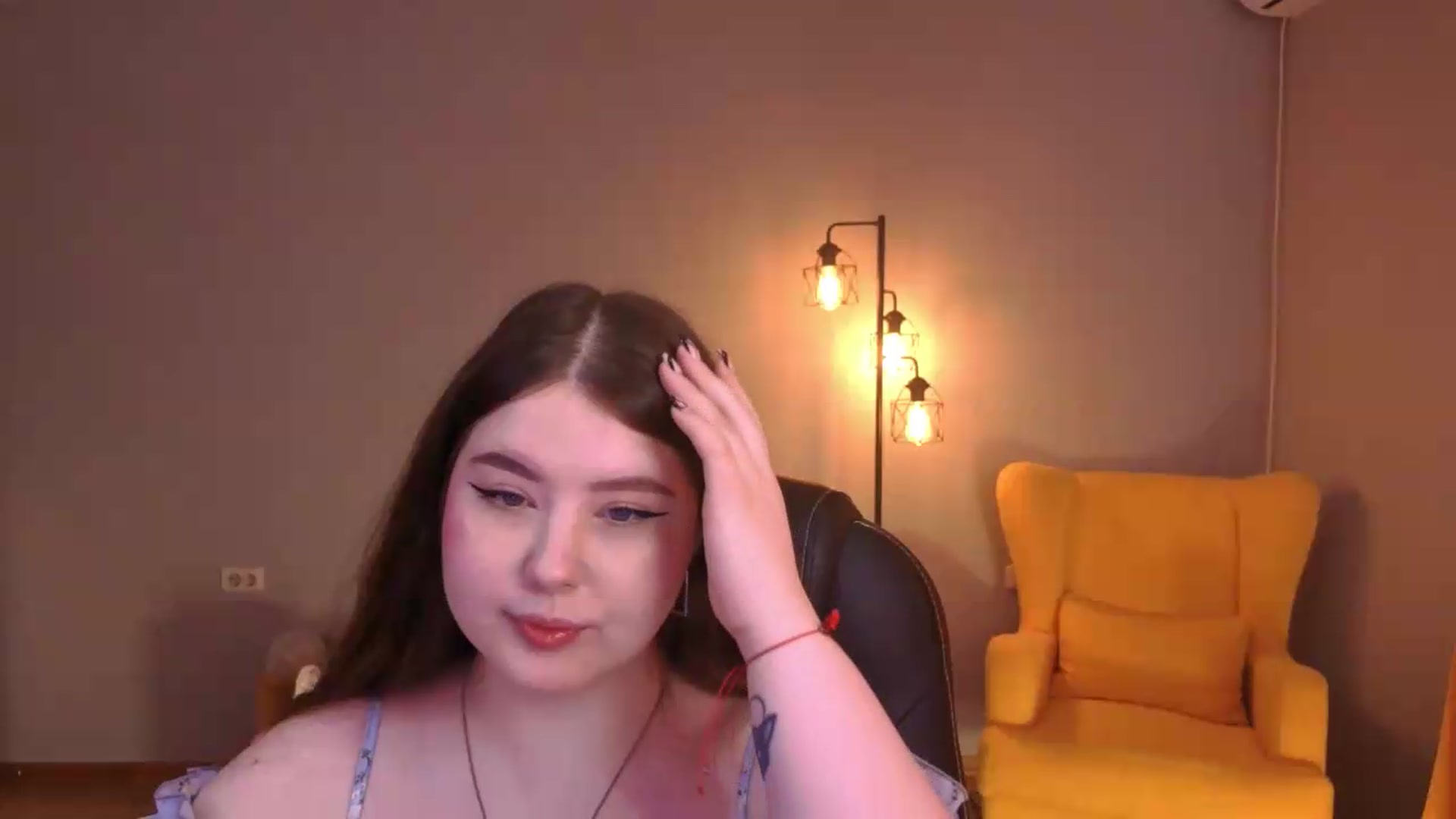 Gallery image thumbnail from EnigmaVeil's myfreecams stream on, 08/11/2026, 05:06 image 18 of 20
