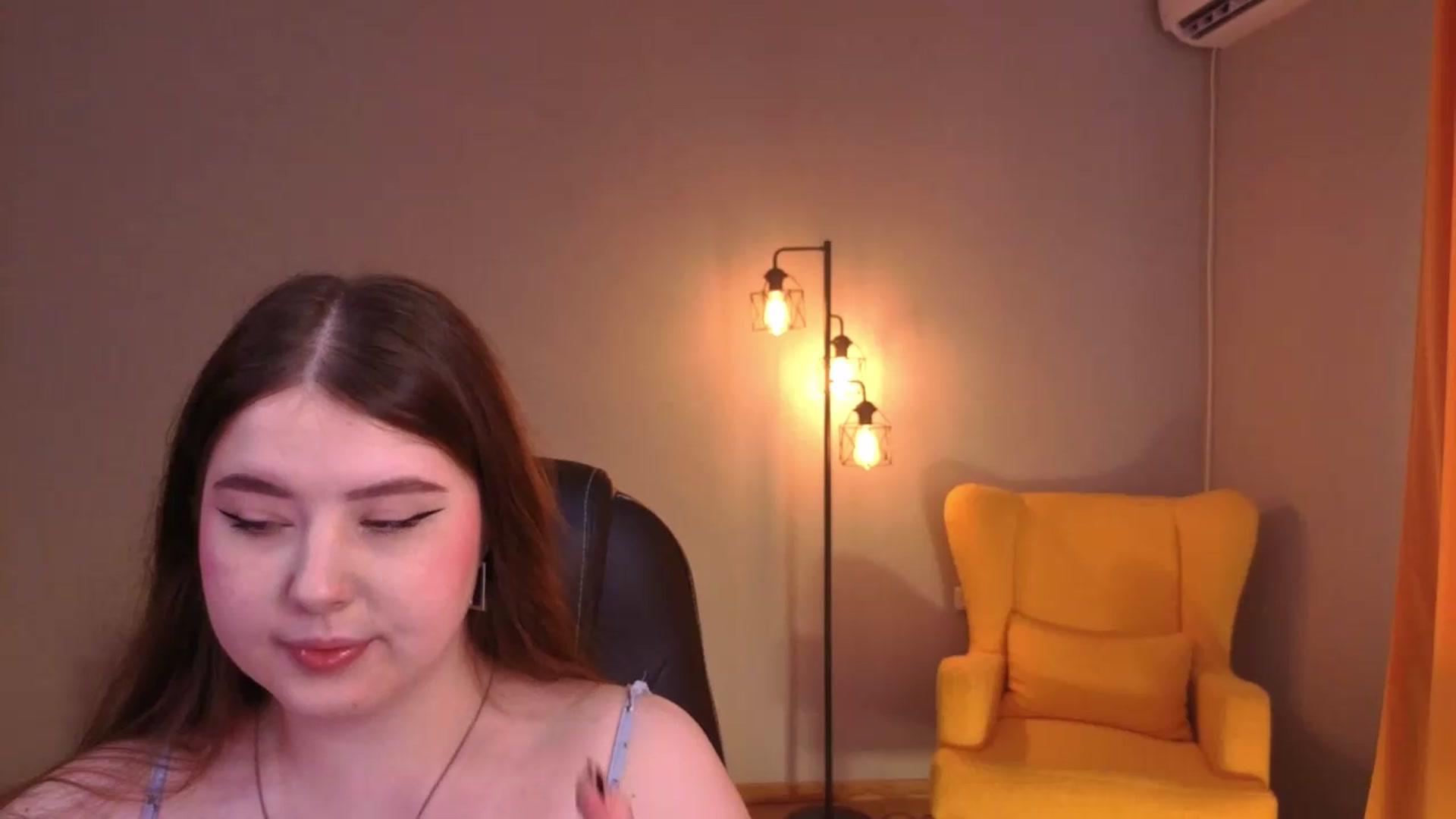 Gallery image thumbnail from EnigmaVeil's myfreecams stream on, 08/11/2026, 05:45 image 15 of 20