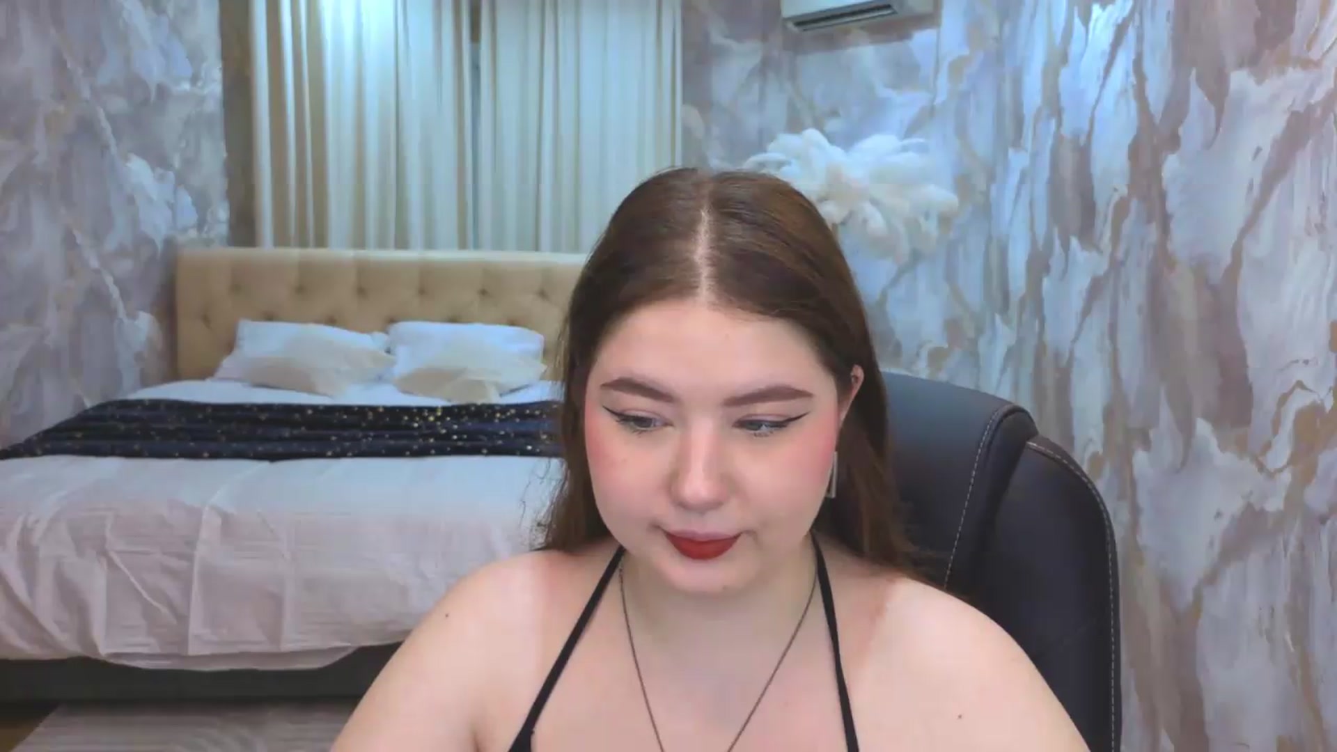 Gallery image thumbnail from EnigmaVeil's myfreecams stream on, 08/12/2026, 03:39 image 10 of 20
