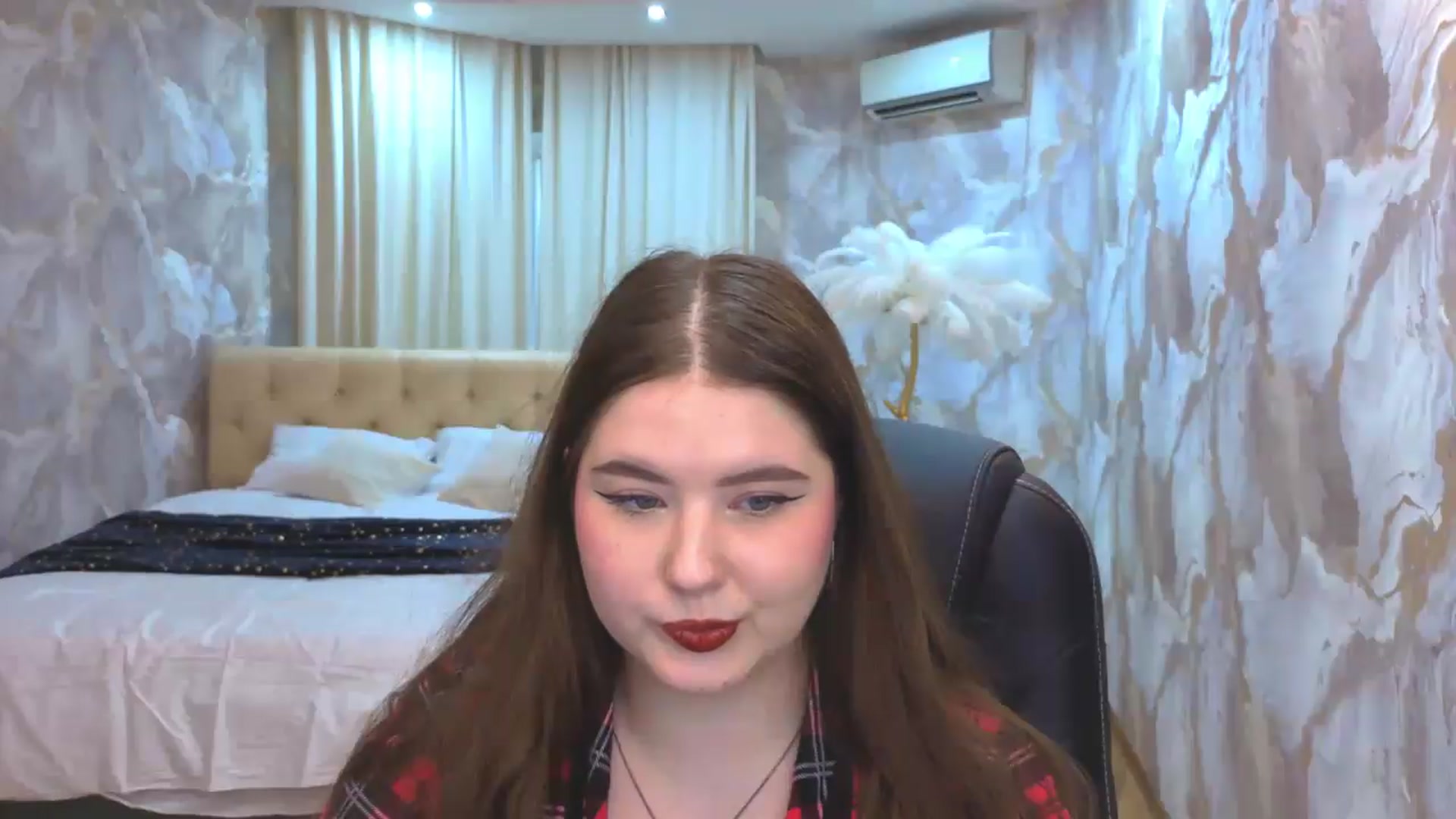 Gallery image thumbnail from EnigmaVeil's myfreecams stream on, 08/12/2026, 07:46 image 20 of 20