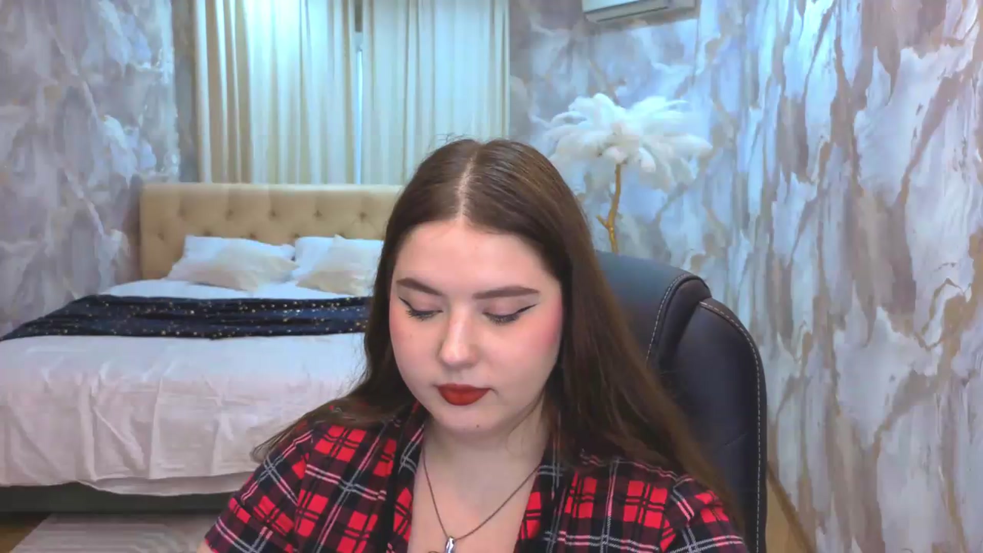 Gallery image thumbnail from EnigmaVeil's myfreecams stream on, 08/12/2026, 08:46 image 20 of 20