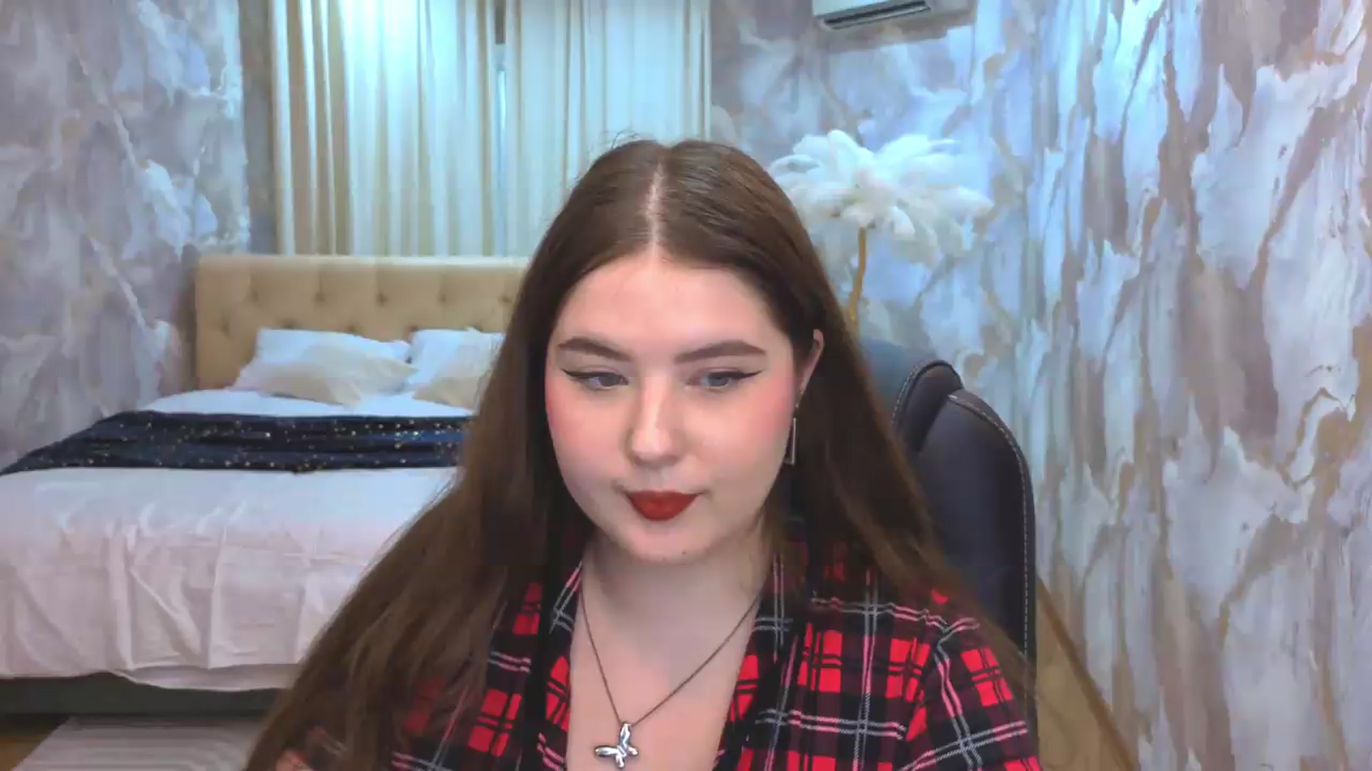 Gallery image thumbnail from EnigmaVeil's myfreecams stream on, 08/12/2026, 08:46 image 14 of 20