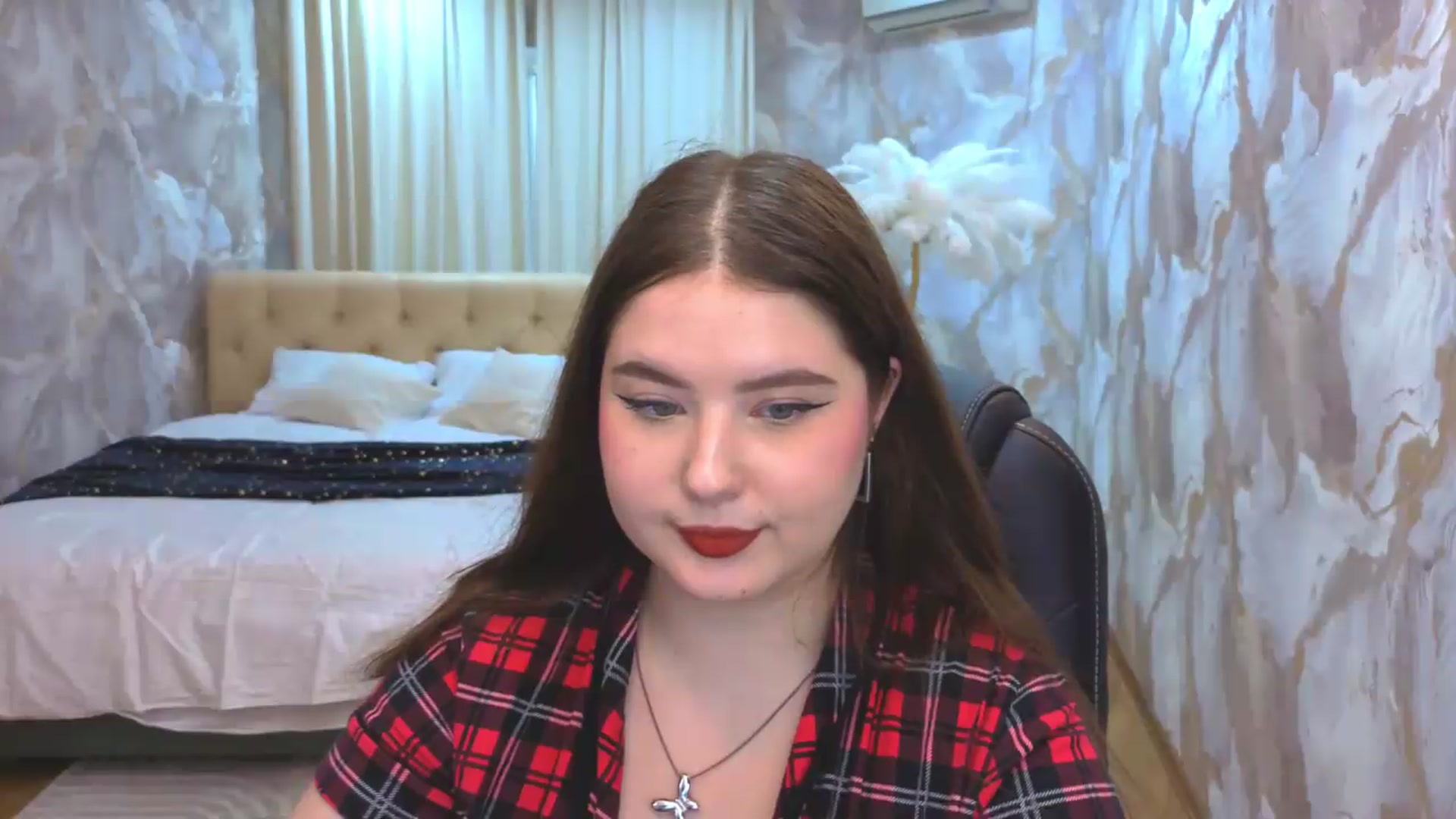 Gallery image thumbnail from EnigmaVeil's myfreecams stream on, 08/12/2026, 08:46 image 18 of 20