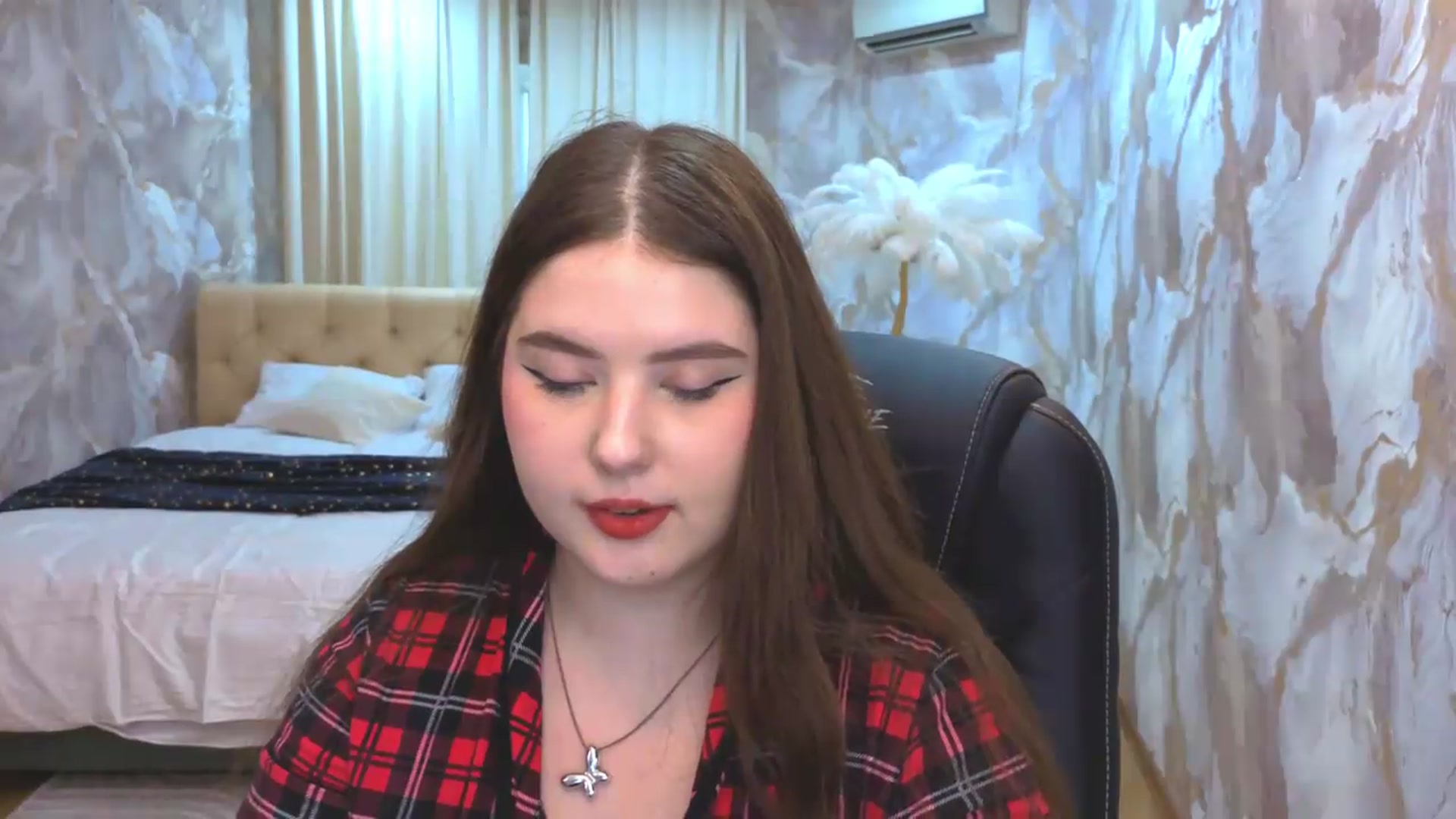 Gallery image thumbnail from EnigmaVeil's myfreecams stream on, 08/12/2026, 09:39 image 6 of 20
