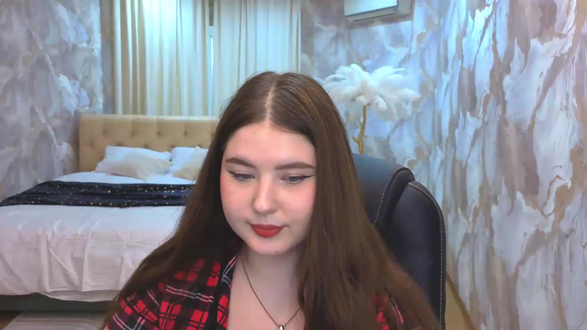 Gallery image thumbnail from EnigmaVeil's myfreecams stream on, 08/12/2026, 09:39 image 12 of 20