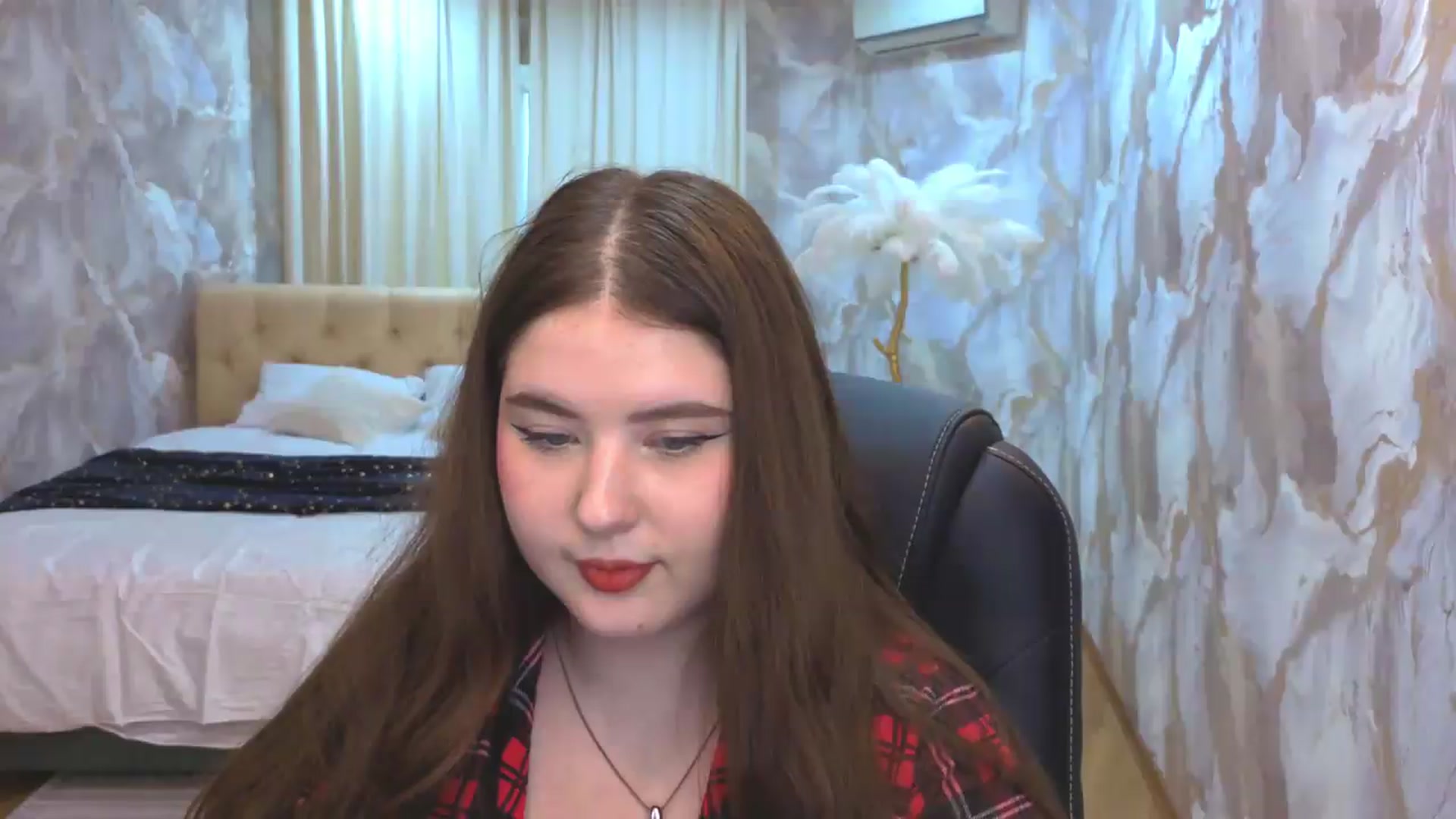 Gallery image thumbnail from EnigmaVeil's myfreecams stream on, 08/12/2026, 09:39 image 11 of 20