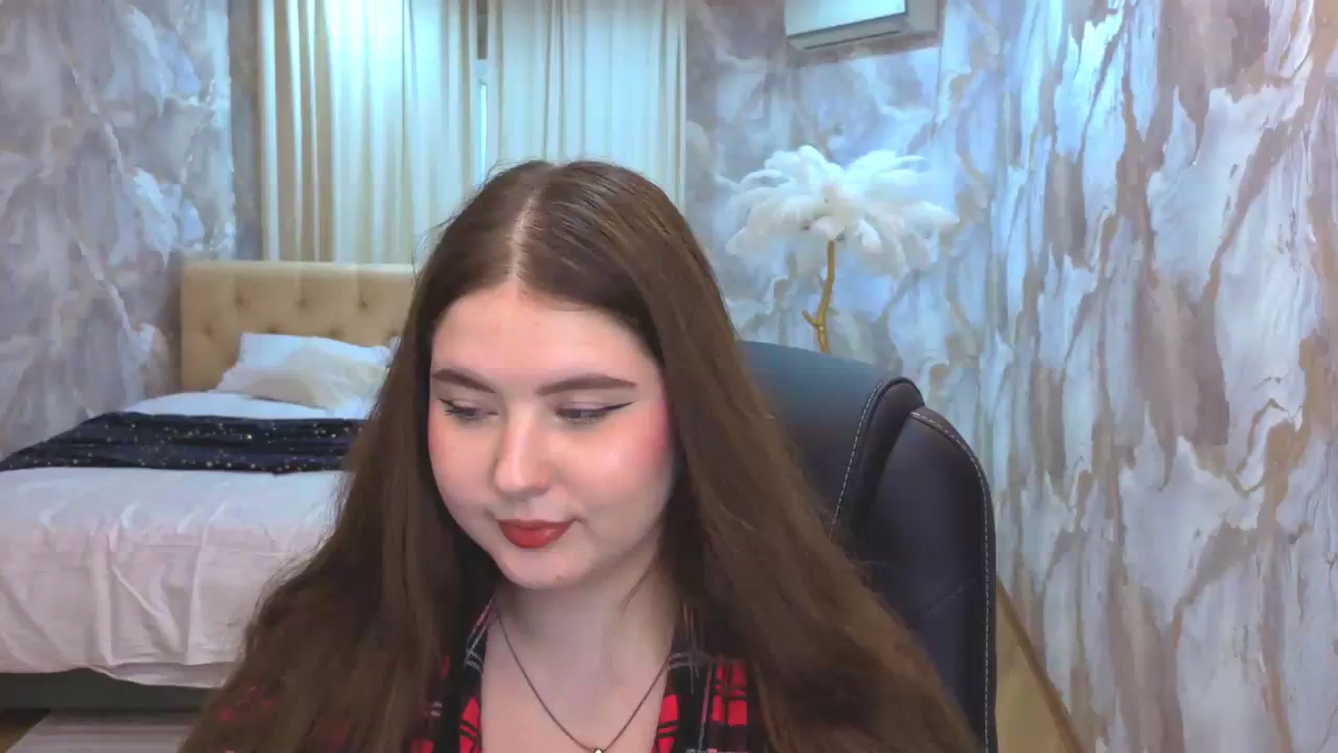 Gallery image thumbnail from EnigmaVeil's myfreecams stream on, 08/12/2026, 09:39 image 17 of 20