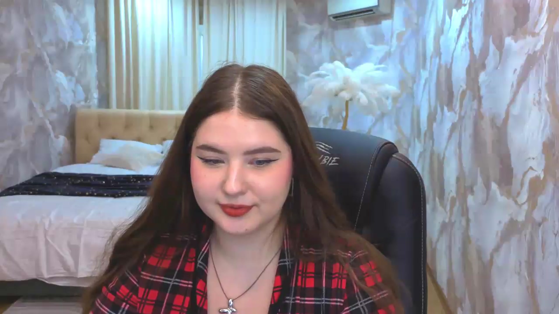 Gallery image thumbnail from EnigmaVeil's myfreecams stream on, 08/12/2026, 09:39 image 8 of 20
