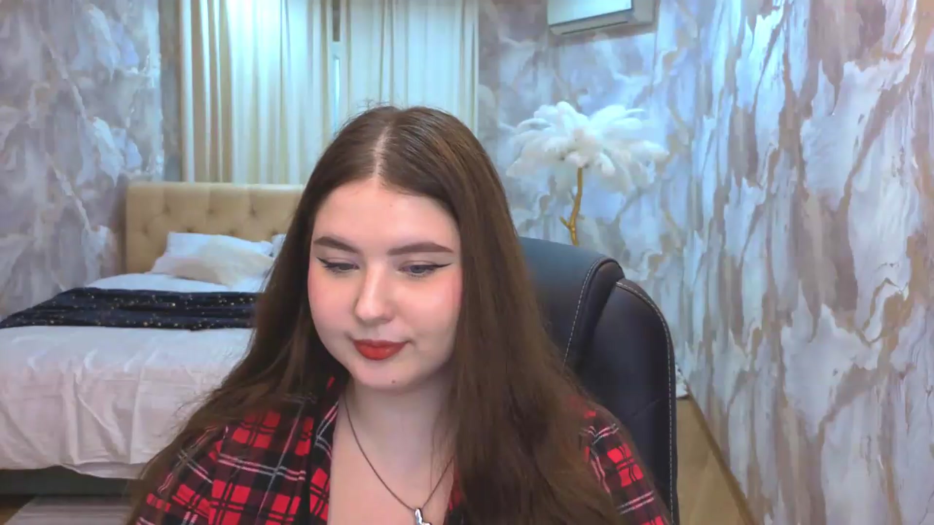 Gallery image thumbnail from EnigmaVeil's myfreecams stream on, 08/12/2026, 09:39 image 9 of 20