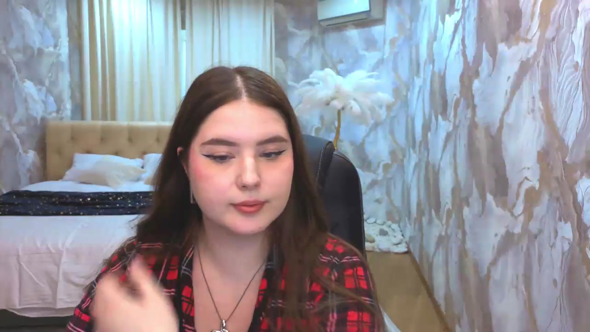 Gallery image thumbnail from EnigmaVeil's myfreecams stream on, 08/12/2026, 10:19 image 10 of 20