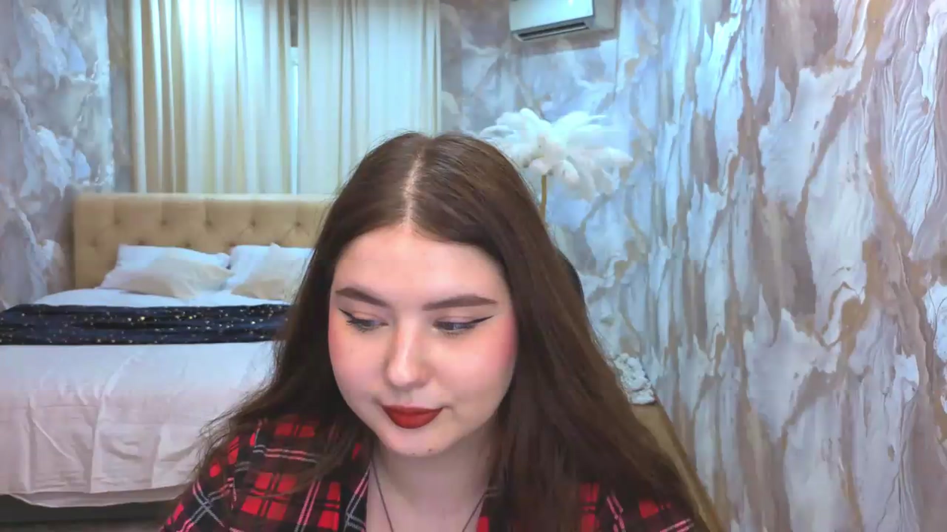 Gallery image thumbnail from EnigmaVeil's myfreecams stream on, 08/12/2026, 10:19 image 17 of 20