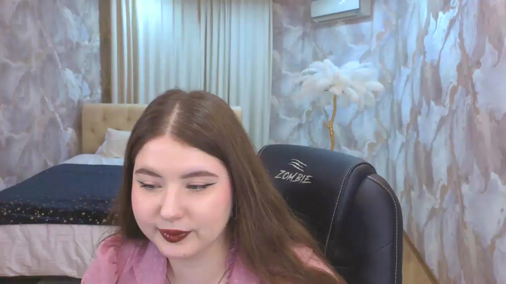 Gallery image thumbnail from EnigmaVeil's myfreecams stream on, 08/15/2026, 01:45 image 9 of 20