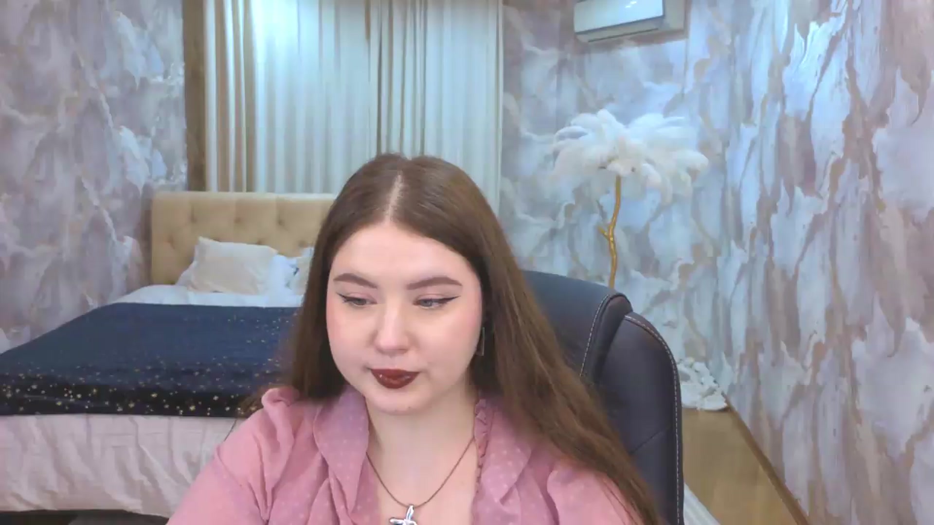 Gallery image thumbnail from EnigmaVeil's myfreecams stream on, 08/15/2026, 01:45 image 7 of 20