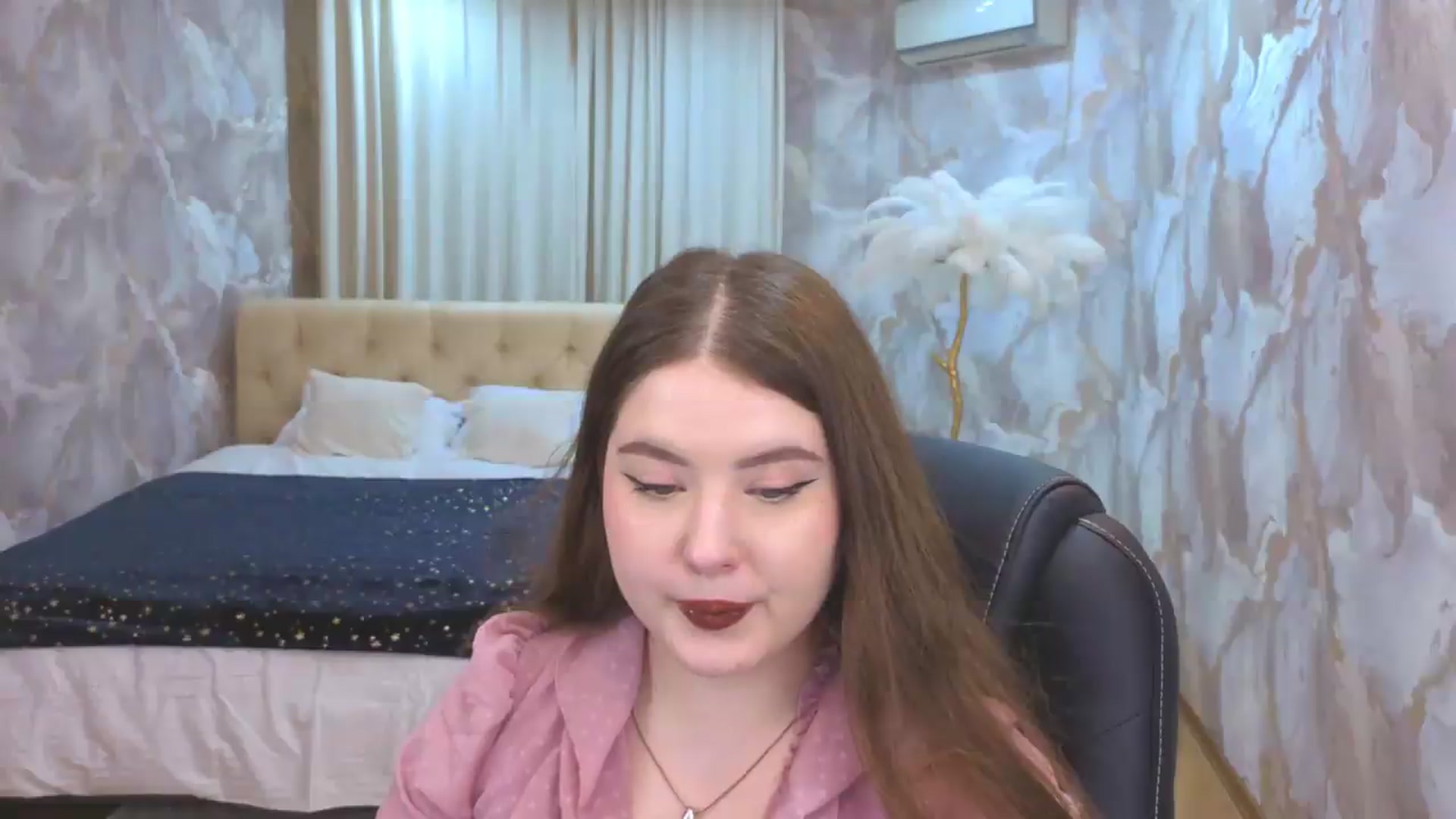 Gallery image thumbnail from EnigmaVeil's myfreecams stream on, 08/15/2026, 01:45 image 10 of 20