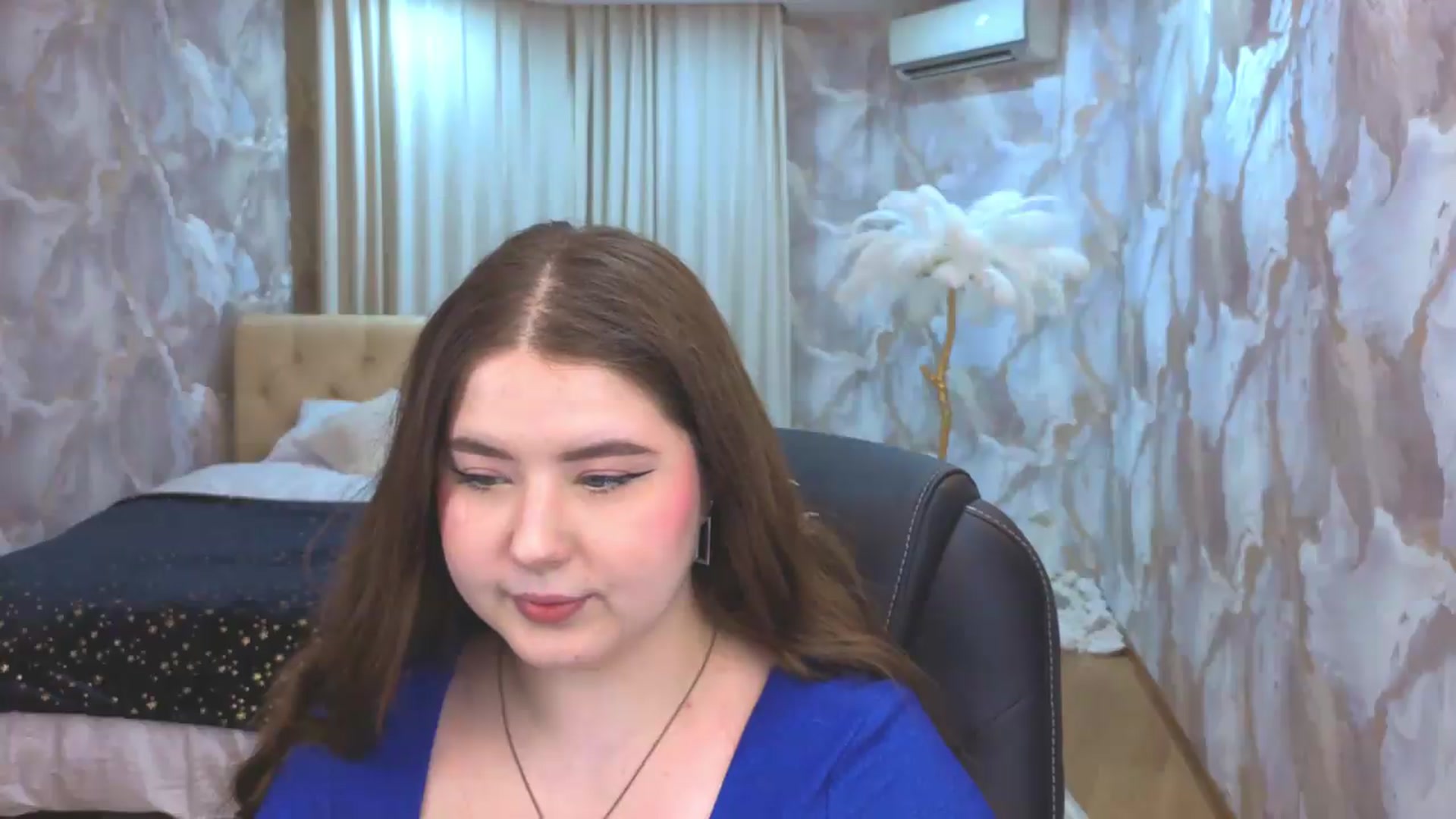 Gallery image thumbnail from EnigmaVeil's myfreecams stream on, 08/15/2026, 19:23 image 4 of 20