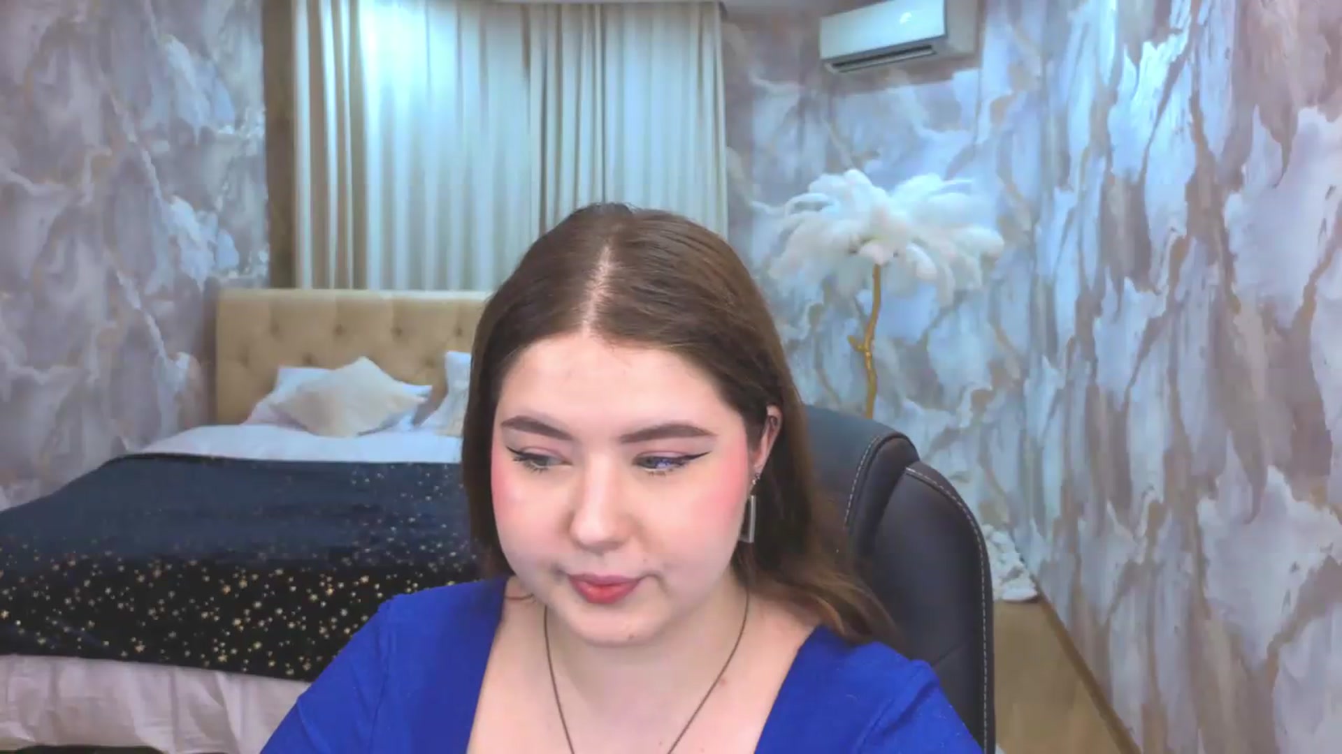 Gallery image thumbnail from EnigmaVeil's myfreecams stream on, 08/15/2026, 19:23 image 3 of 20