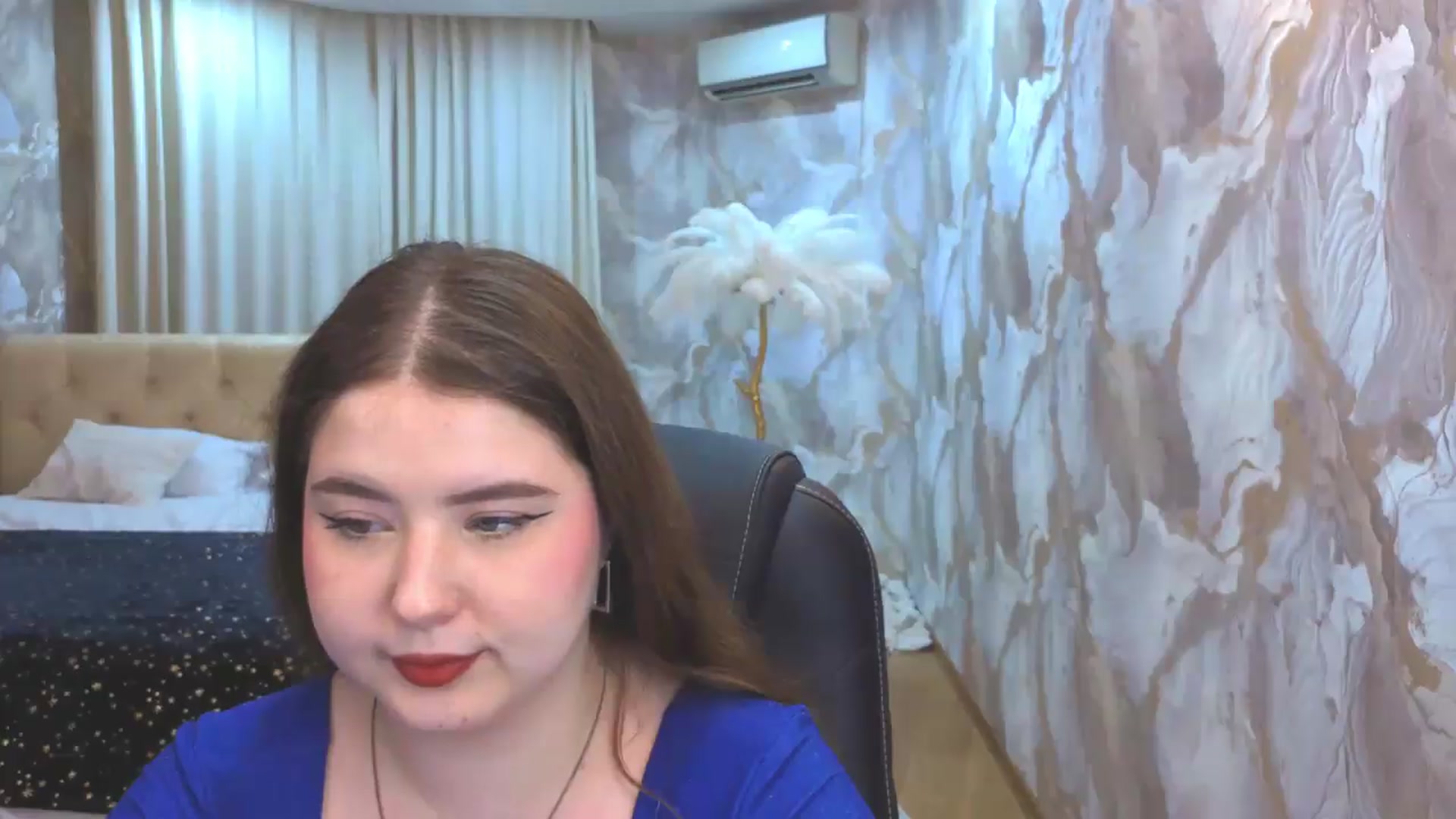 Gallery image thumbnail from EnigmaVeil's myfreecams stream on, 08/15/2026, 21:46 image 5 of 20
