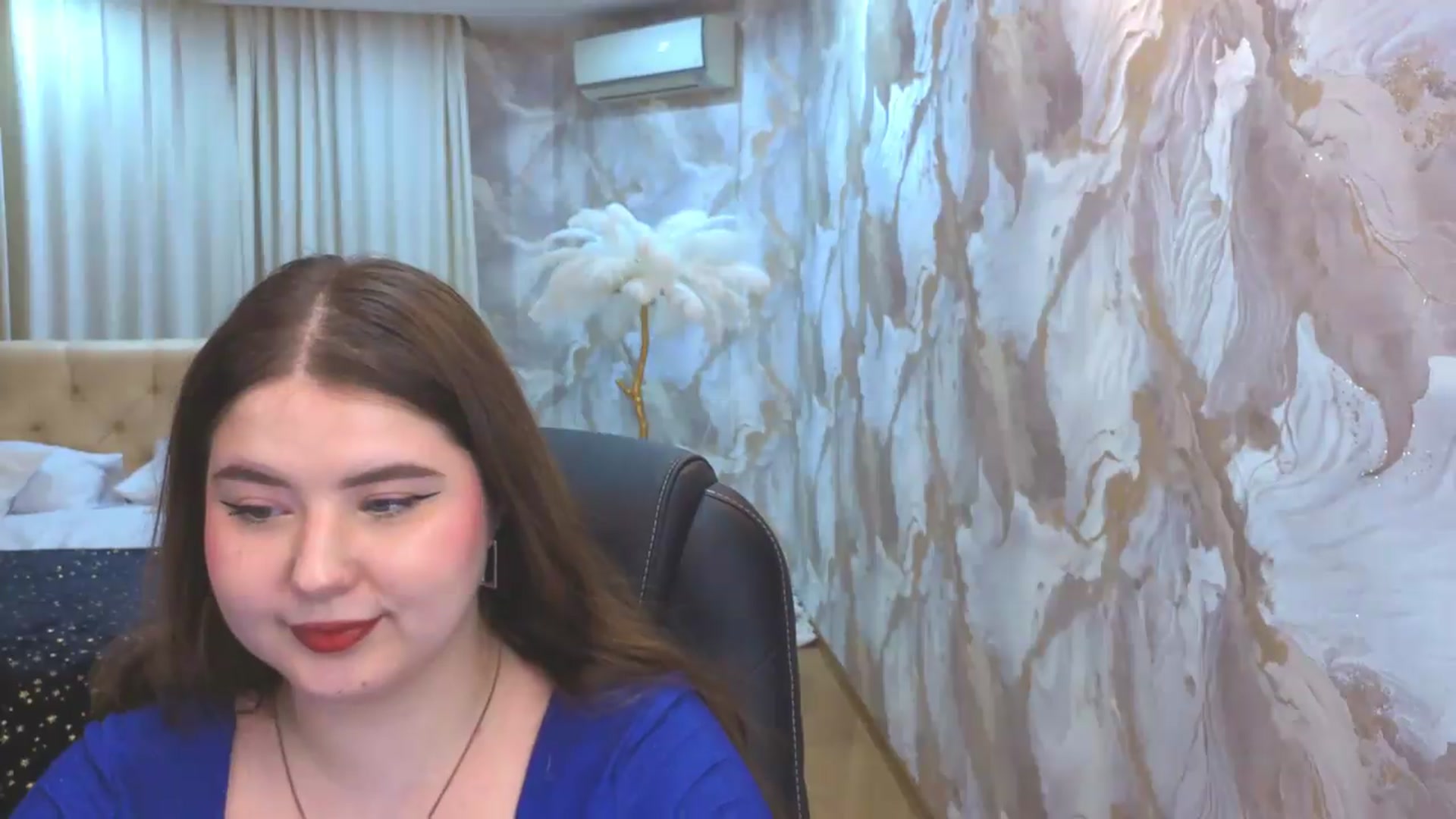 Gallery image thumbnail from EnigmaVeil's myfreecams stream on, 08/15/2026, 21:46 image 19 of 20
