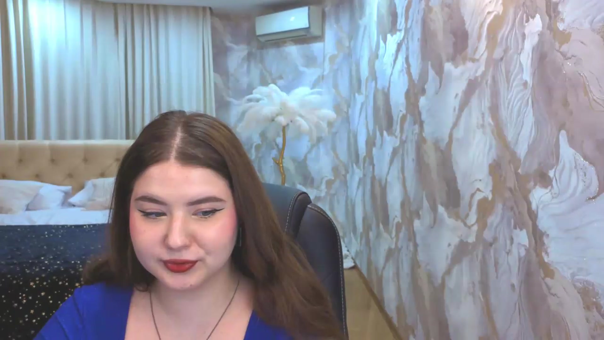 Gallery image thumbnail from EnigmaVeil's myfreecams stream on, 08/15/2026, 21:46 image 13 of 20