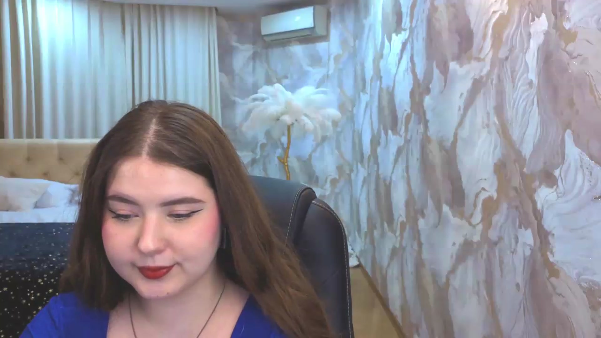 Gallery image thumbnail from EnigmaVeil's myfreecams stream on, 08/15/2026, 21:46 image 11 of 20