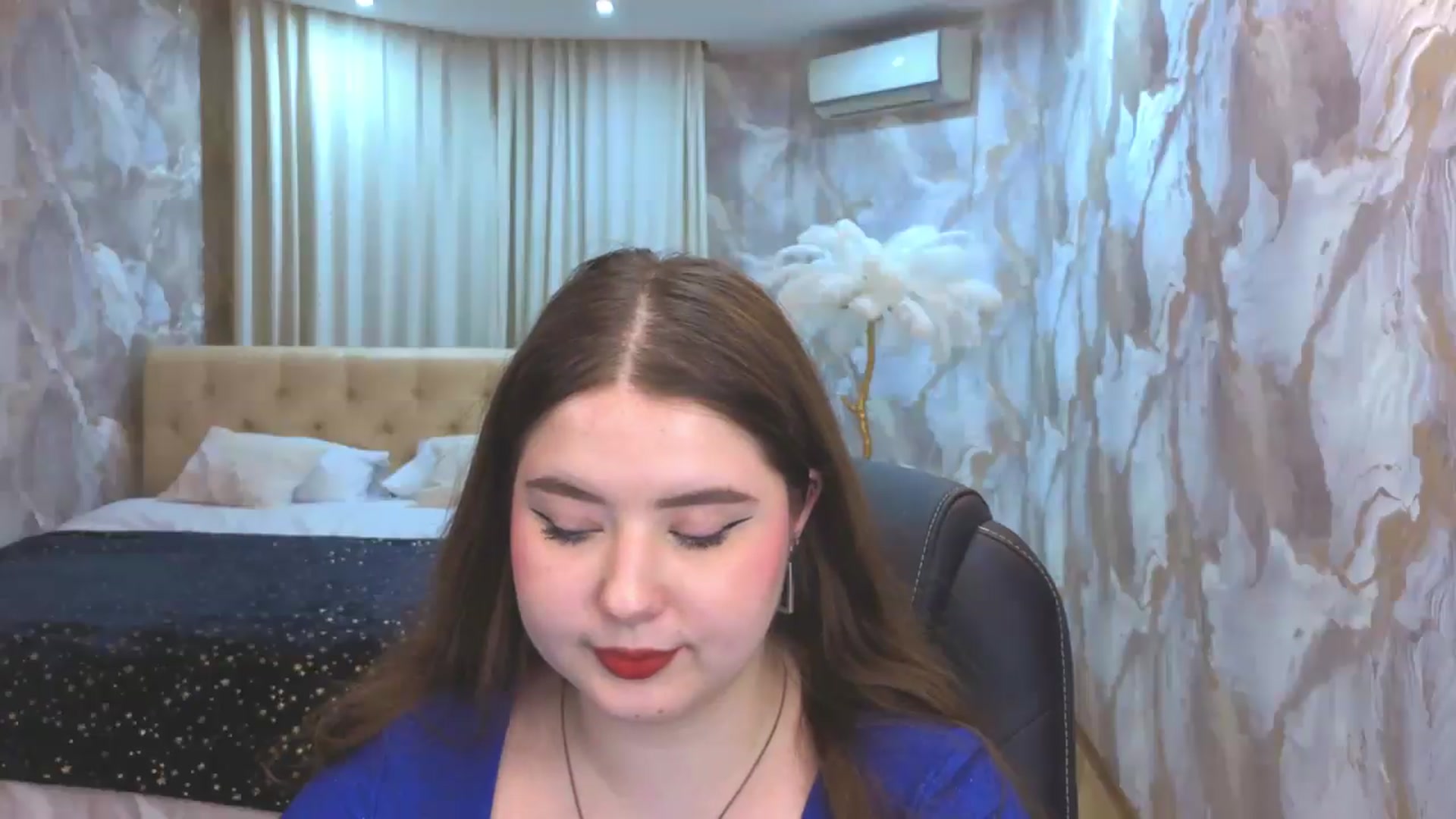 Gallery image thumbnail from EnigmaVeil's myfreecams stream on, 08/15/2026, 22:17 image 10 of 20