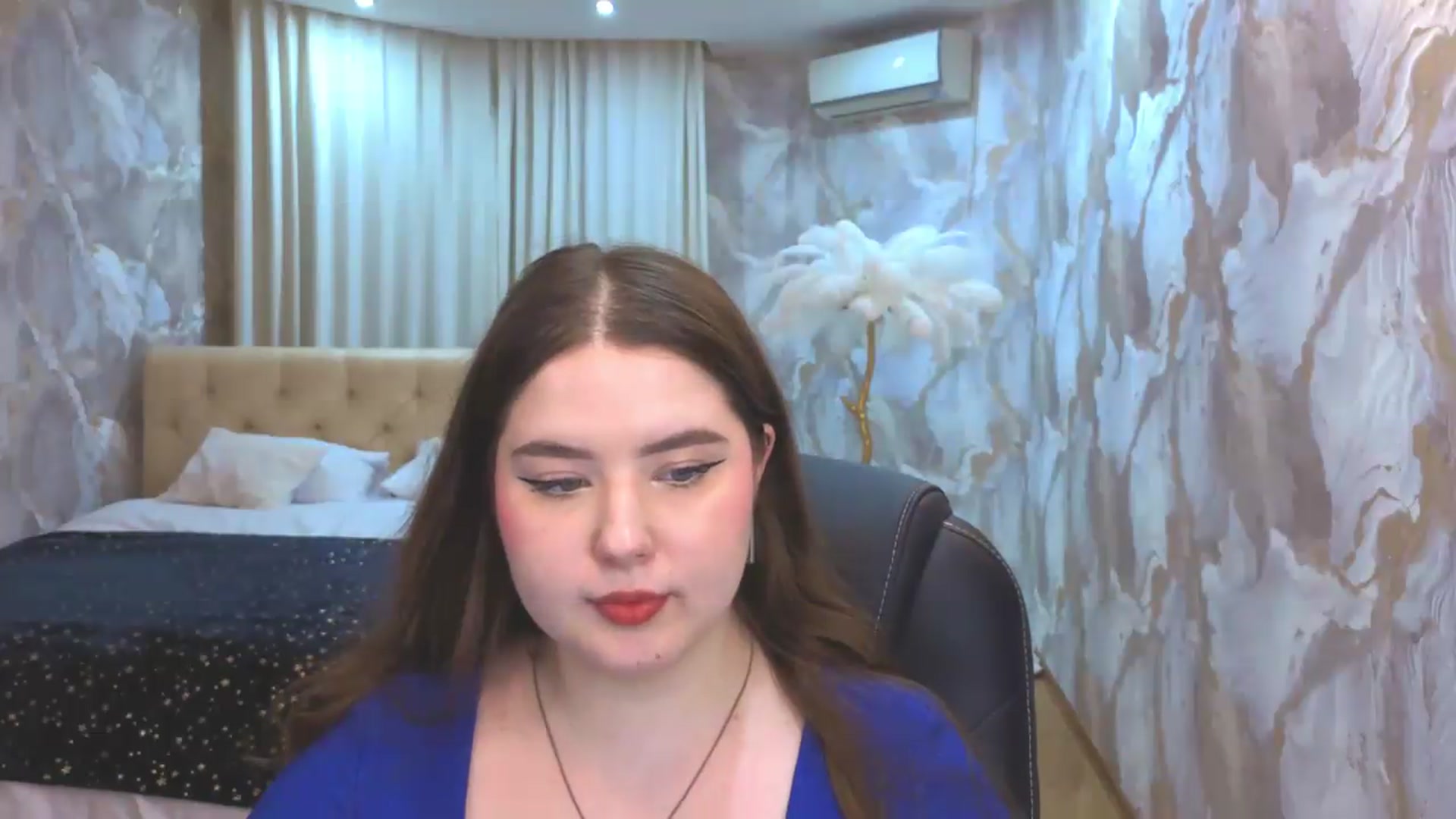 Gallery image thumbnail from EnigmaVeil's myfreecams stream on, 08/15/2026, 22:17 image 6 of 20
