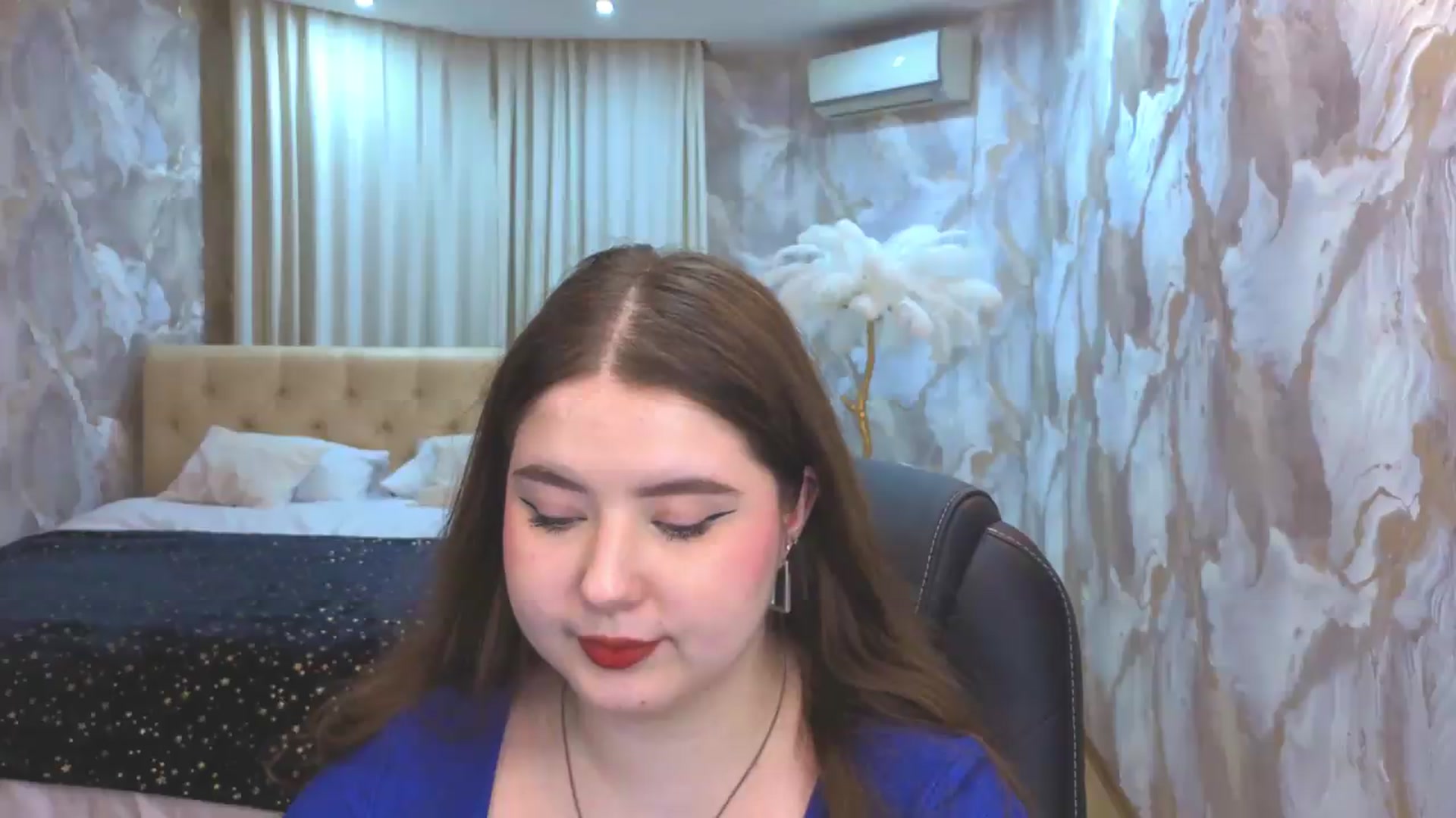 Gallery image thumbnail from EnigmaVeil's myfreecams stream on, 08/15/2026, 22:17 image 12 of 20