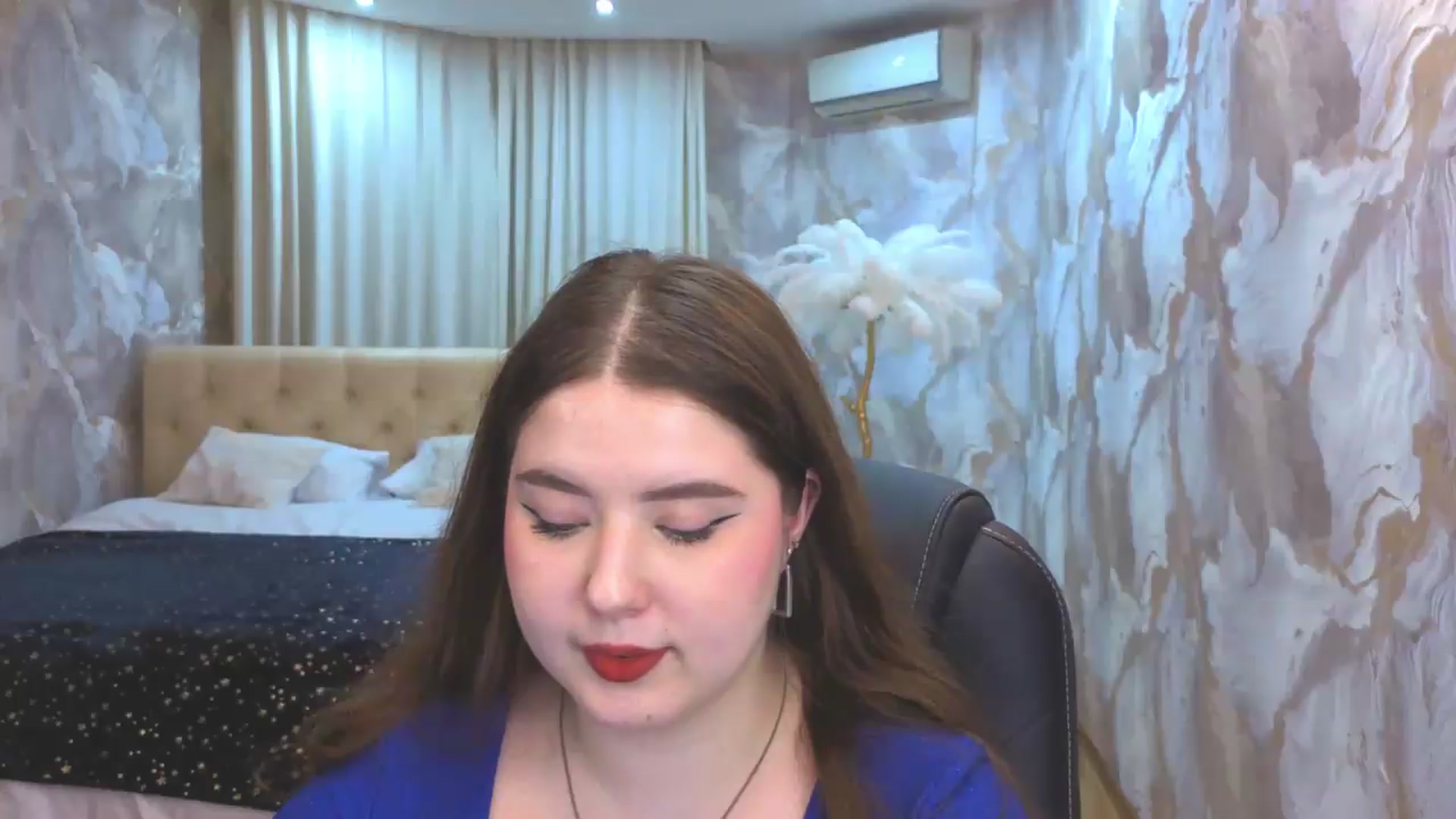 Gallery image thumbnail from EnigmaVeil's myfreecams stream on, 08/15/2026, 22:17 image 11 of 20