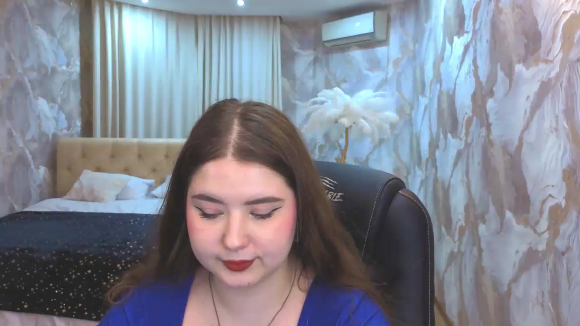 Gallery image thumbnail from EnigmaVeil's myfreecams stream on, 08/15/2026, 22:17 image 19 of 20